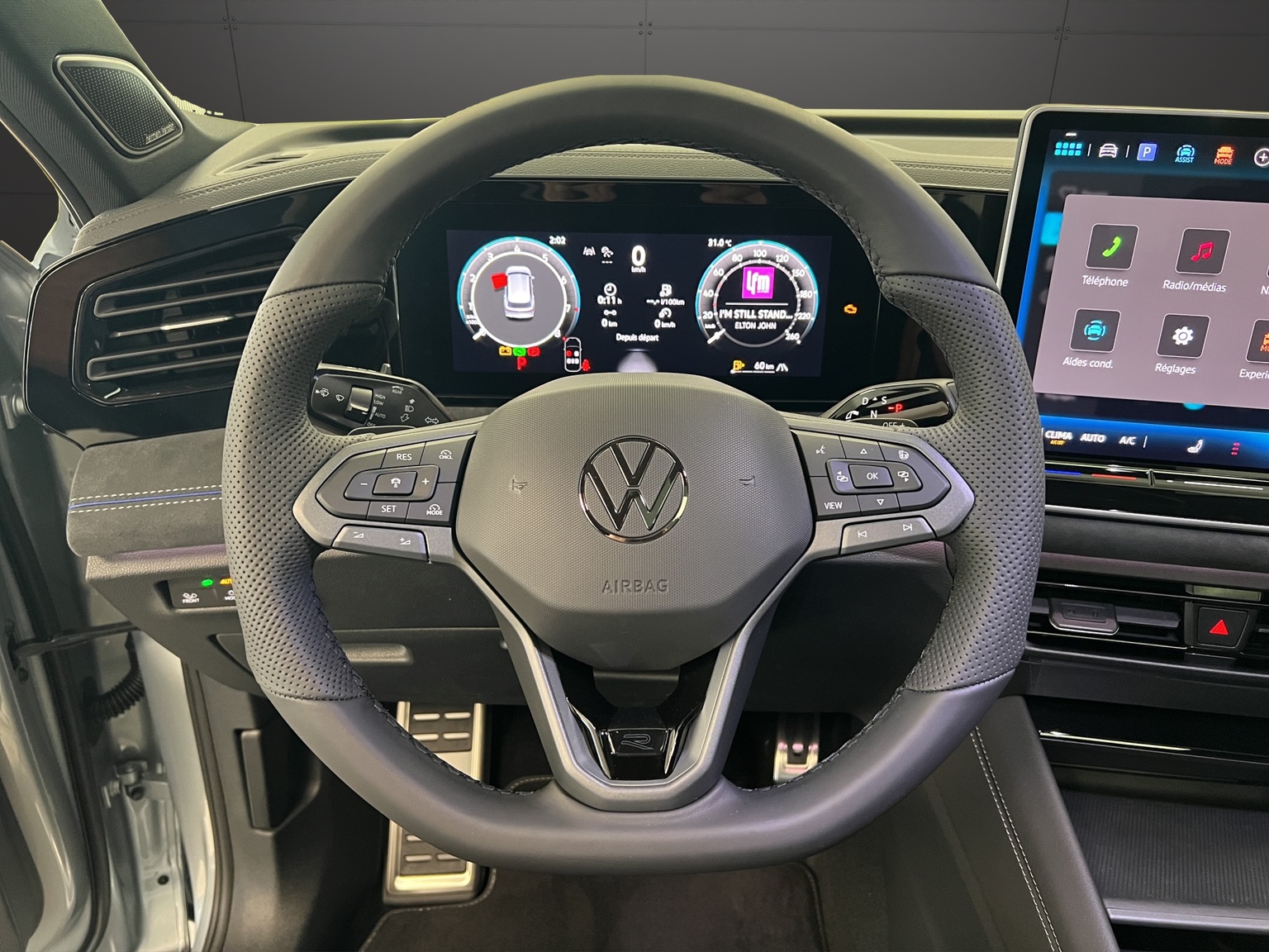 VW Tiguan 2.0 TSI DSG R-Line Plus 4Motion-image-6