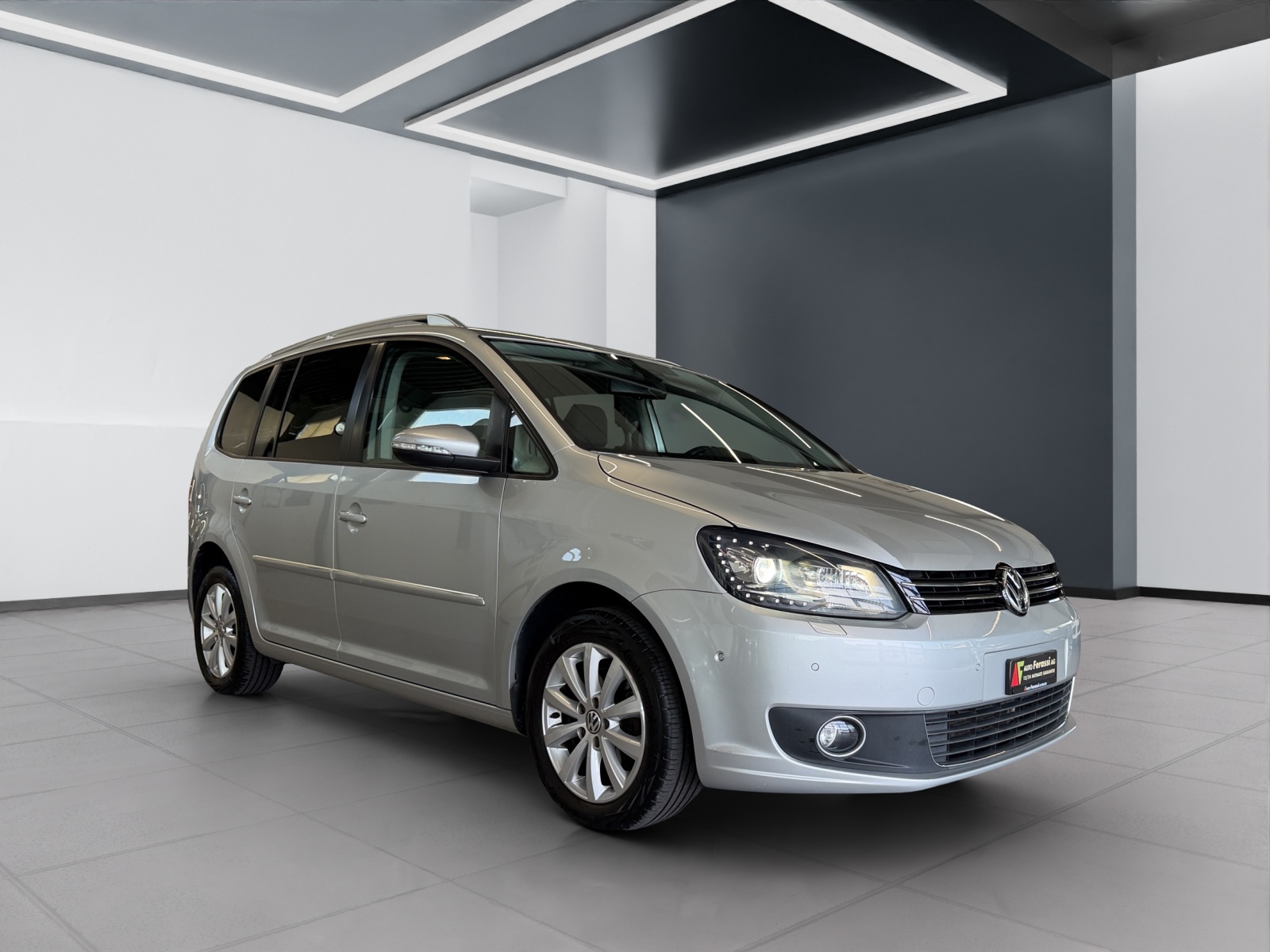 VW Touran 1.4 TSI Highline DSG-image-6