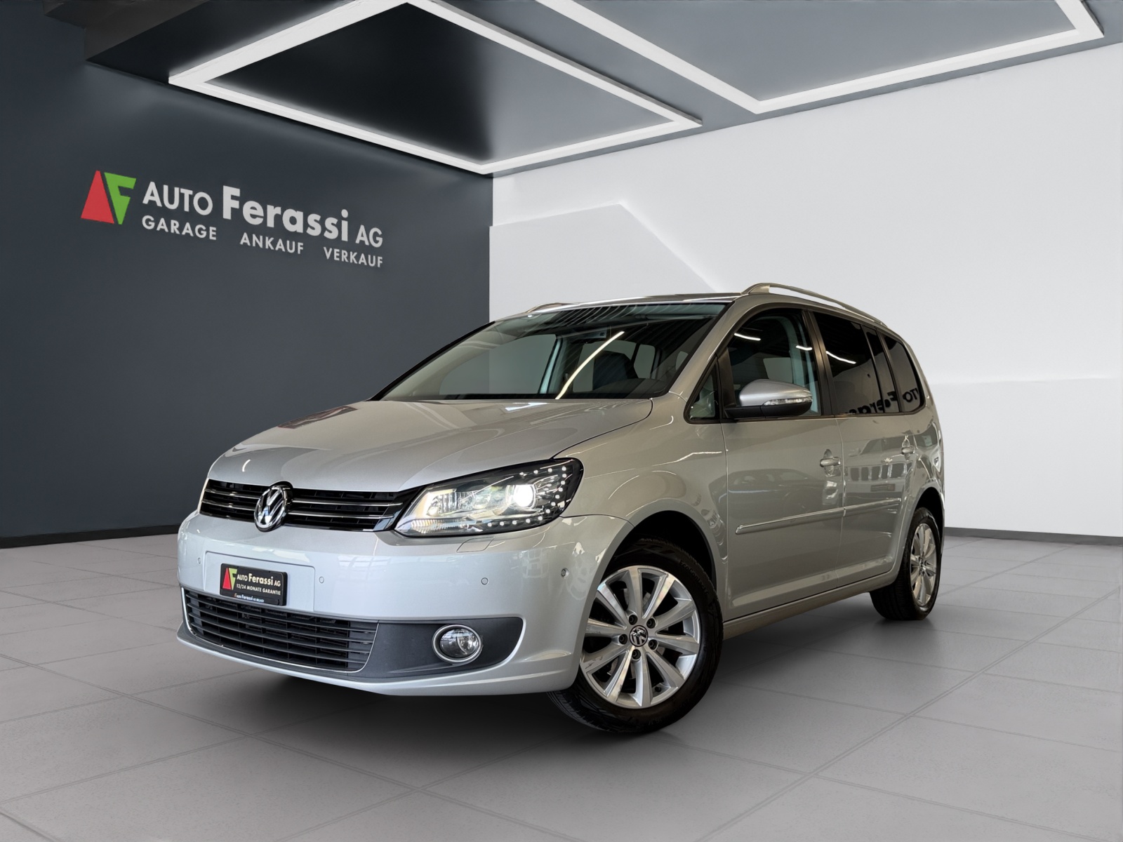 VW Touran 1.4 TSI Highline DSG-image-0