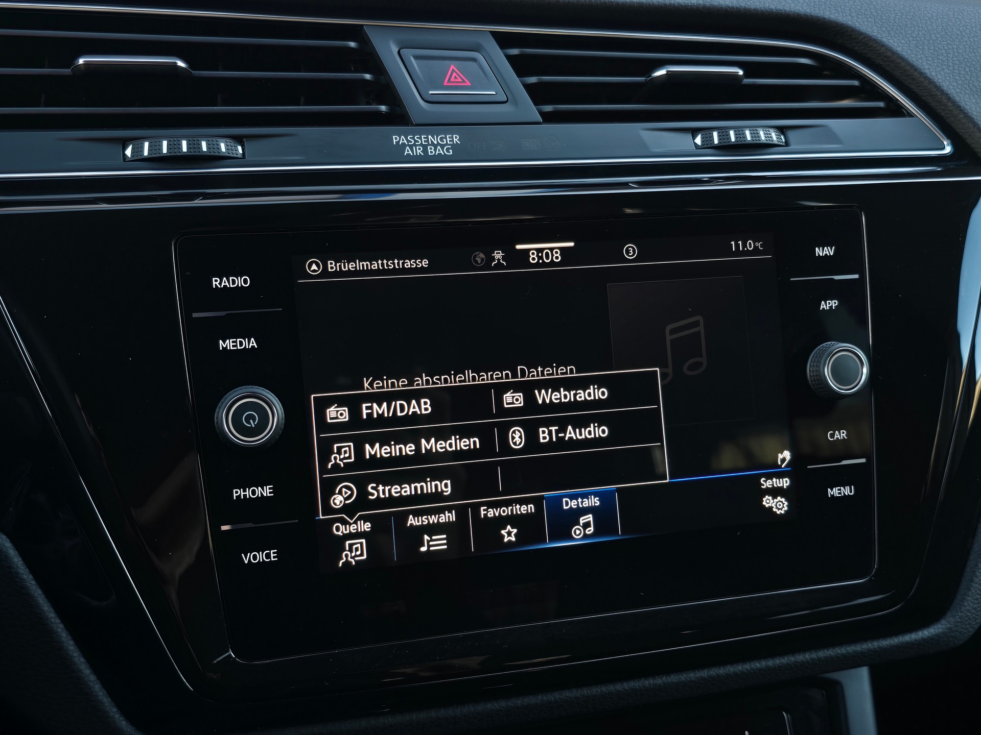 VW Touran 2.0 TDI BlueMotion Technology Comfortline DSG-image-23