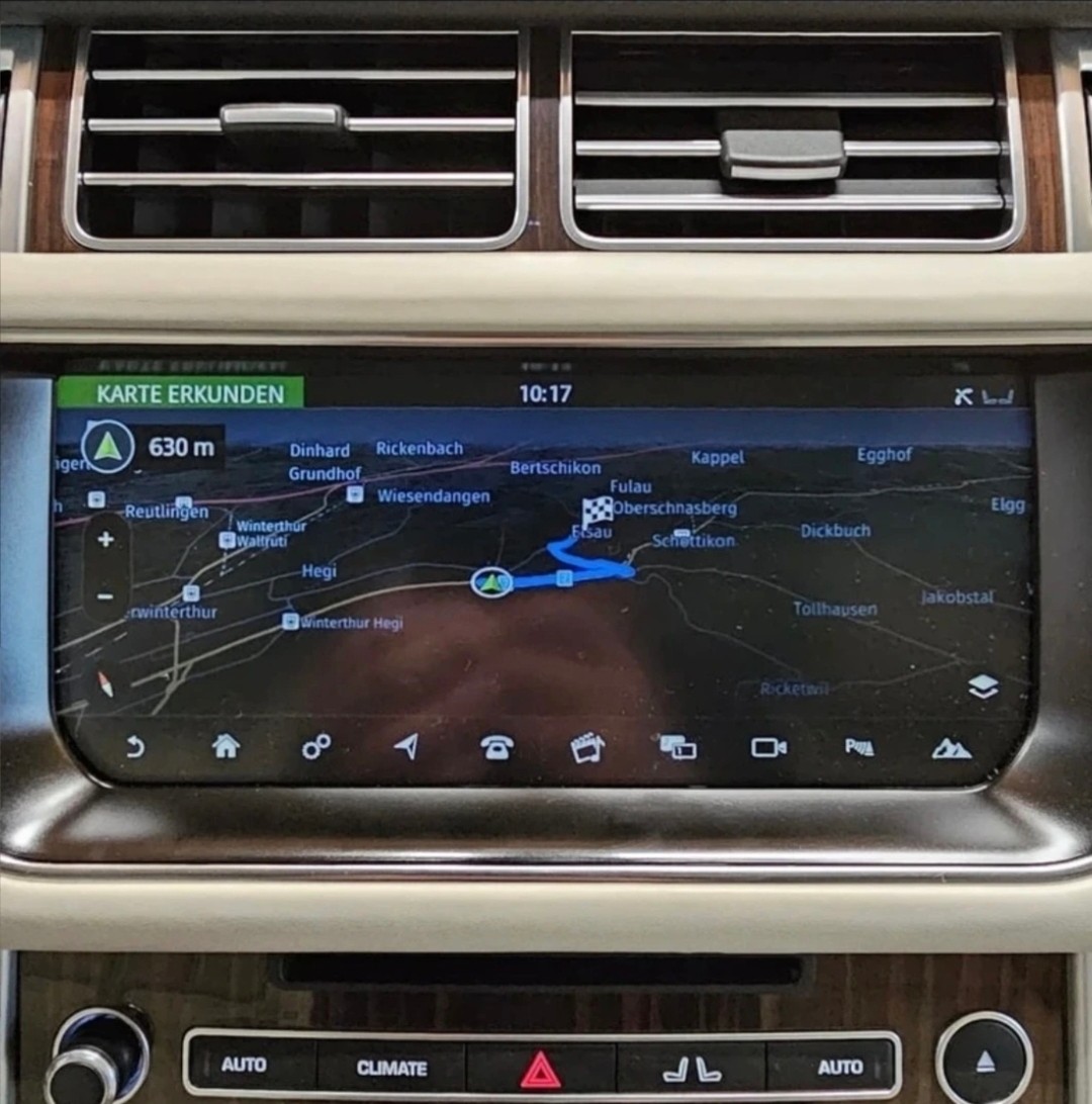 LAND ROVER Range Rover 4.4 SDV8 Vogue Automatic-image-12