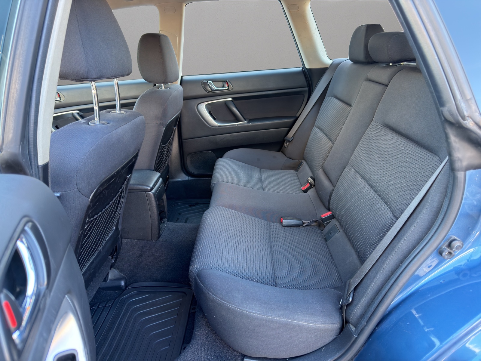 SUBARU Outback 2.5i AWD Swiss Automatic-image-12