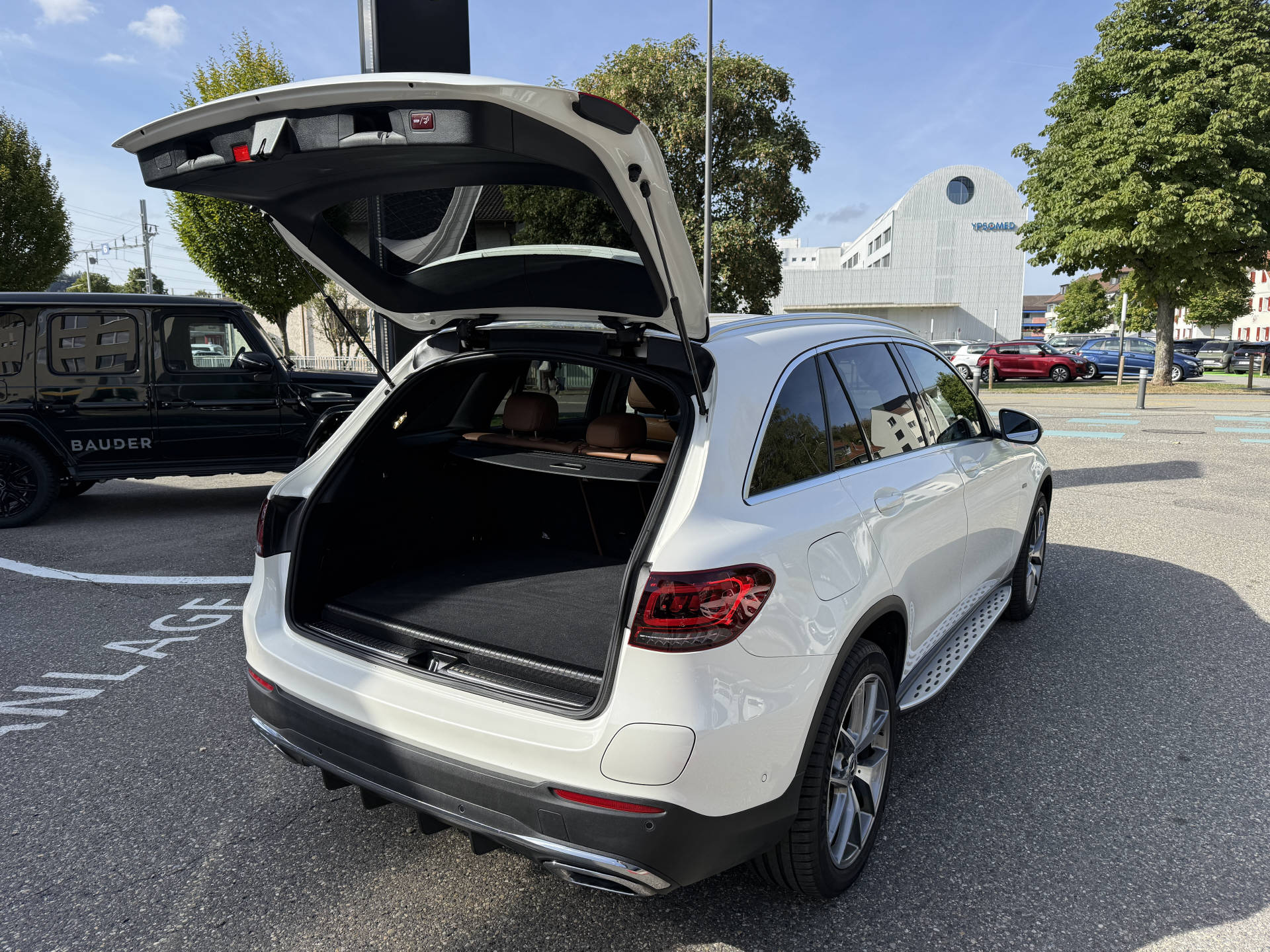 MERCEDES-BENZ GLC 300 de AMG Line 4m-image-7