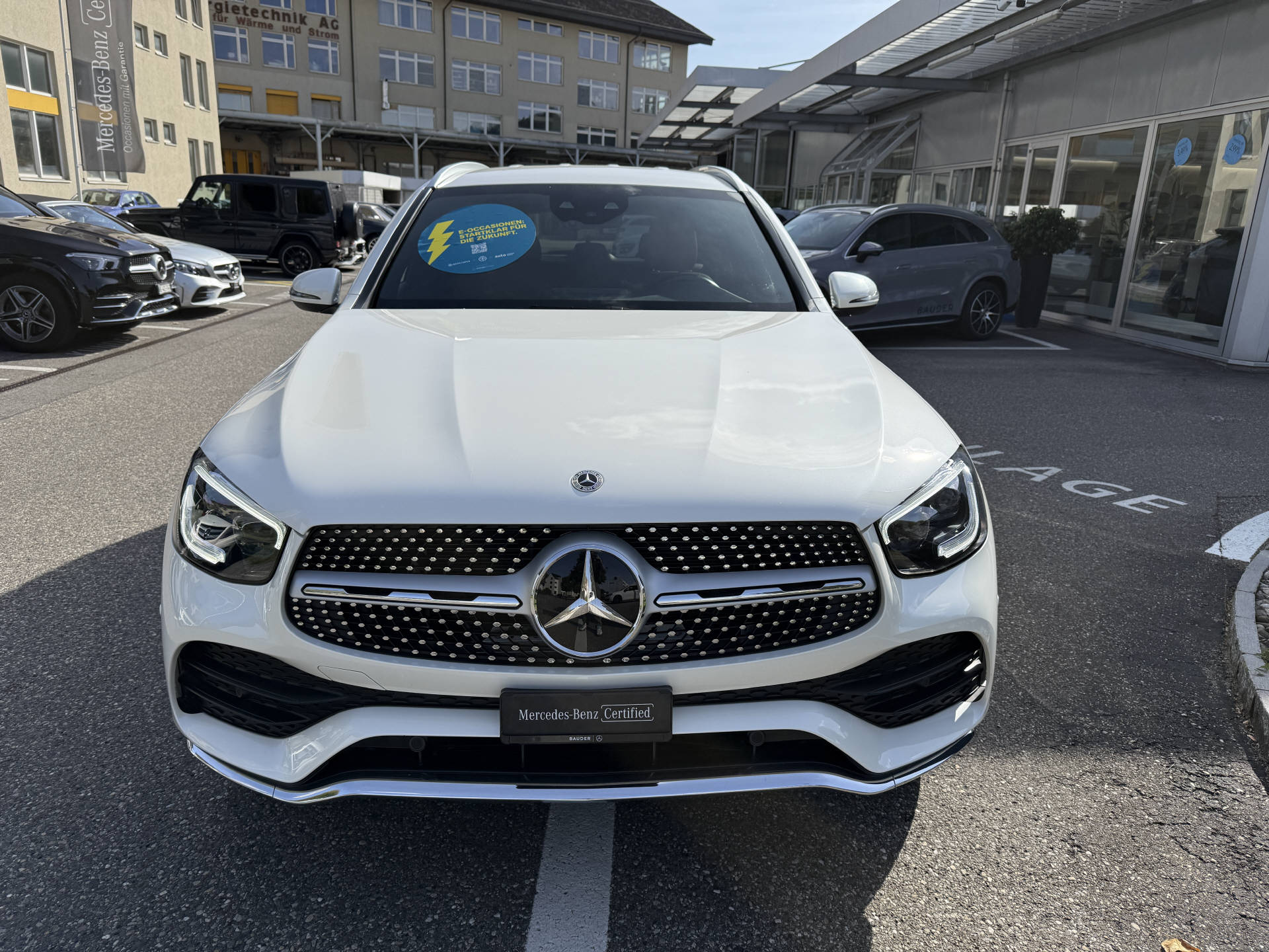 MERCEDES-BENZ GLC 300 de AMG Line 4m-image-1