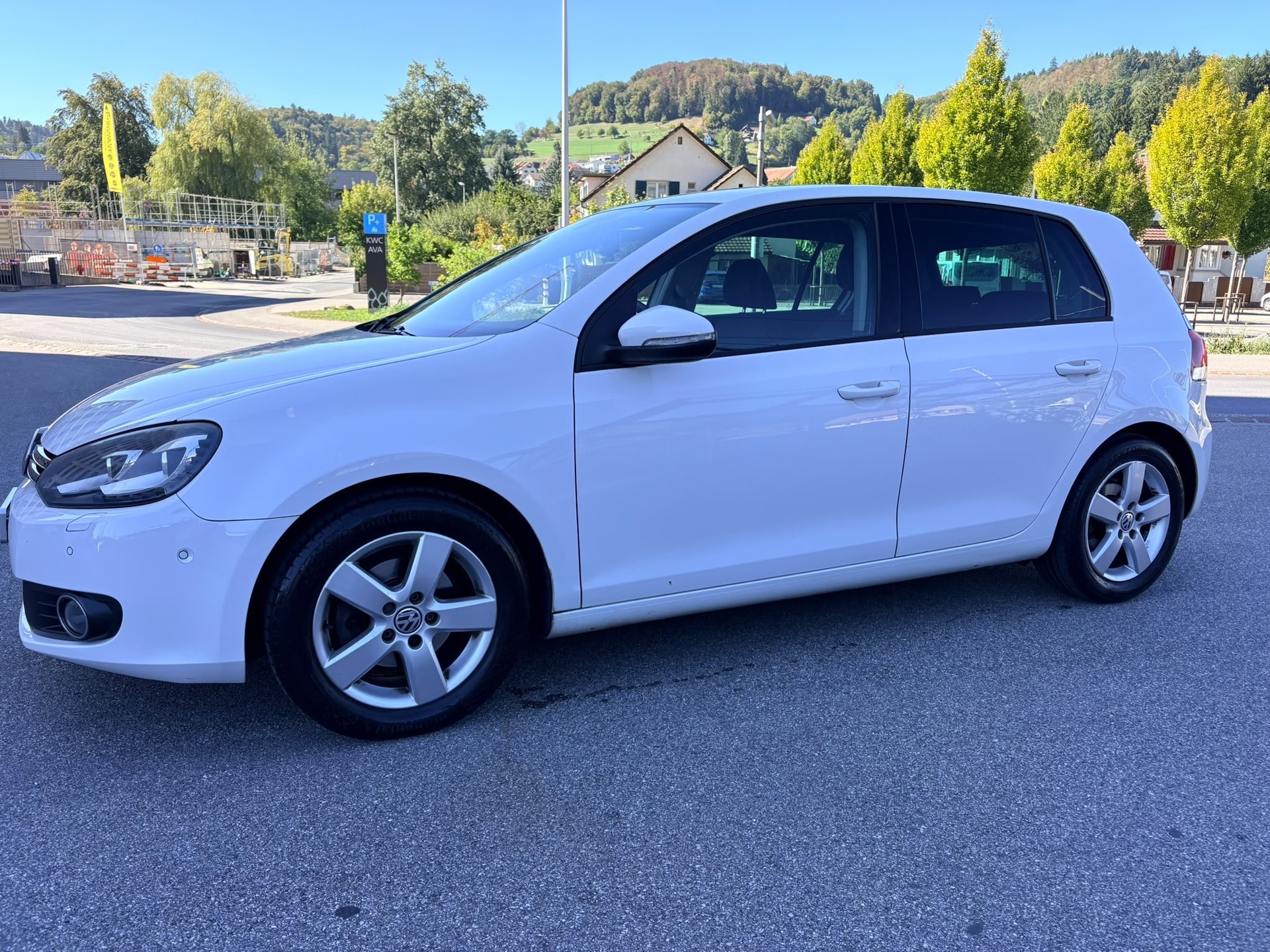 VW Golf 1.2 TSI BlueMotion Technology Comfortline DSG-image-3