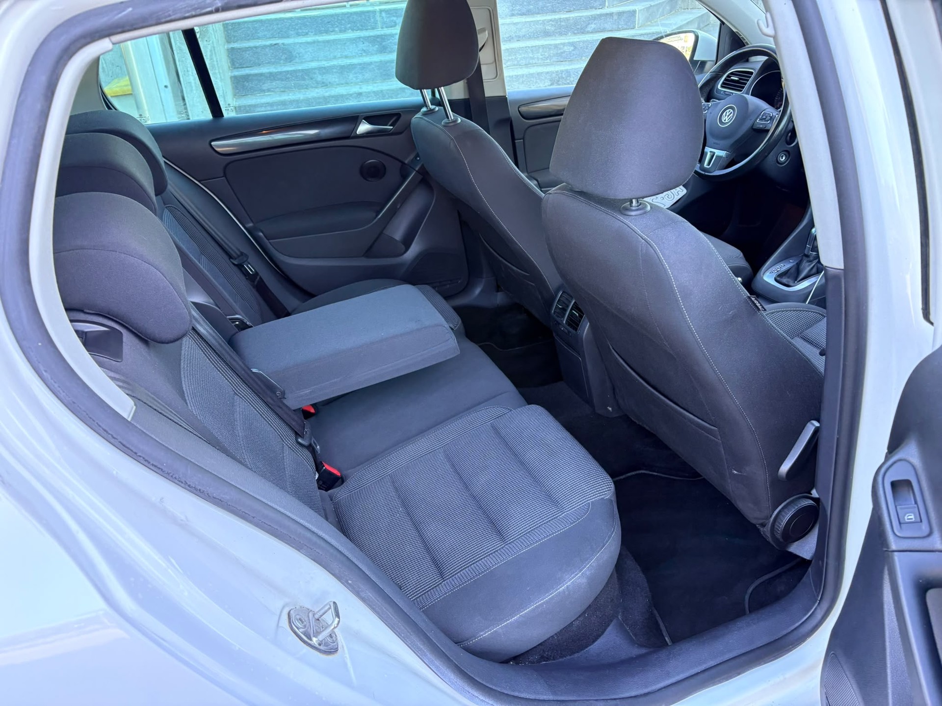 VW Golf 1.2 TSI BlueMotion Technology Comfortline DSG-image-6
