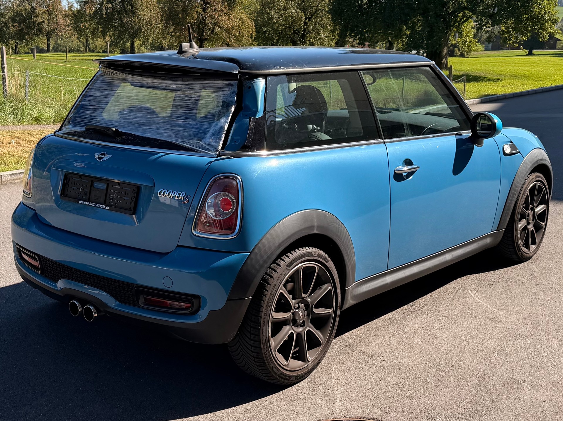 MINI Cooper S-image-2
