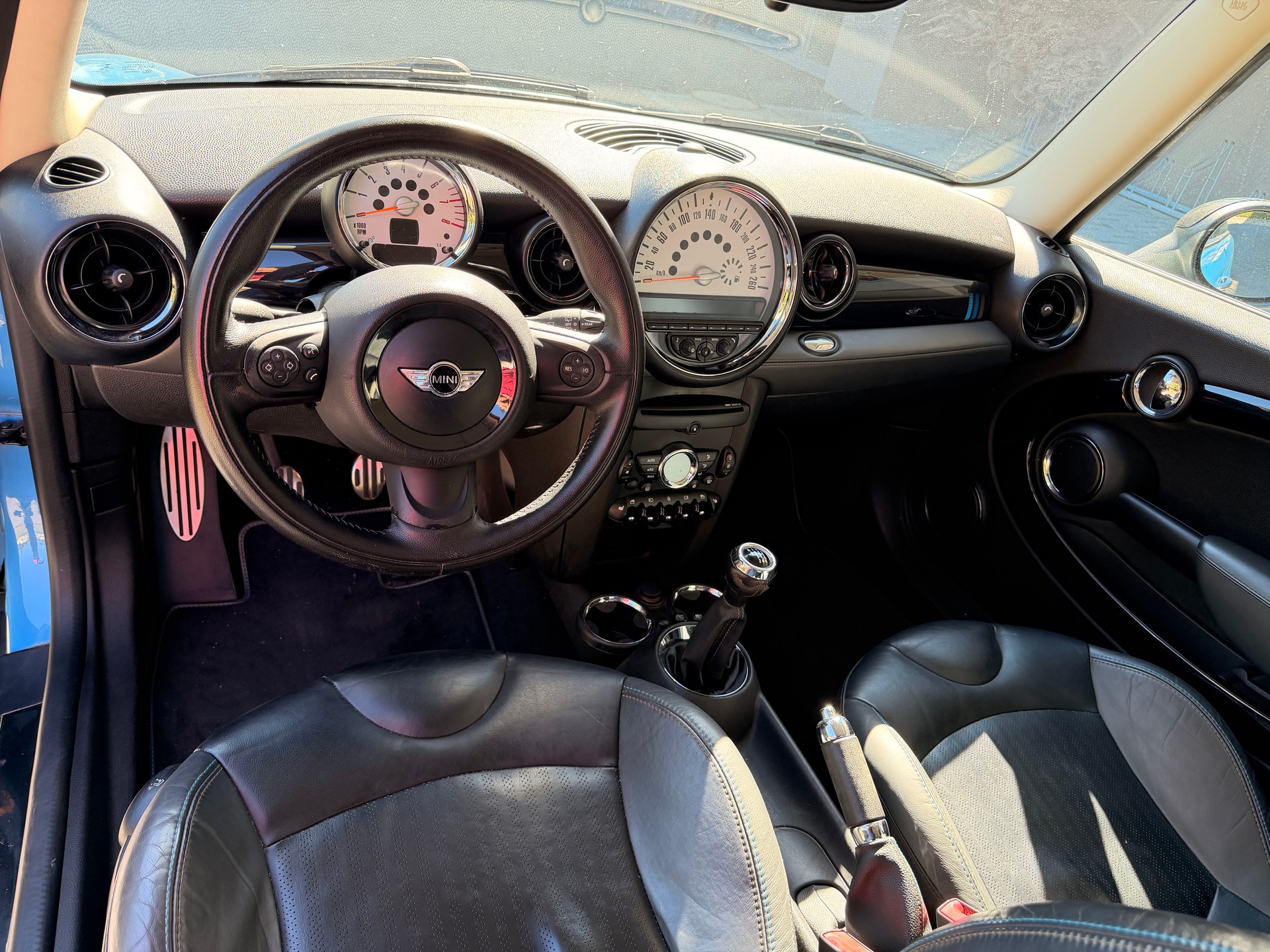 MINI Cooper S-image-8