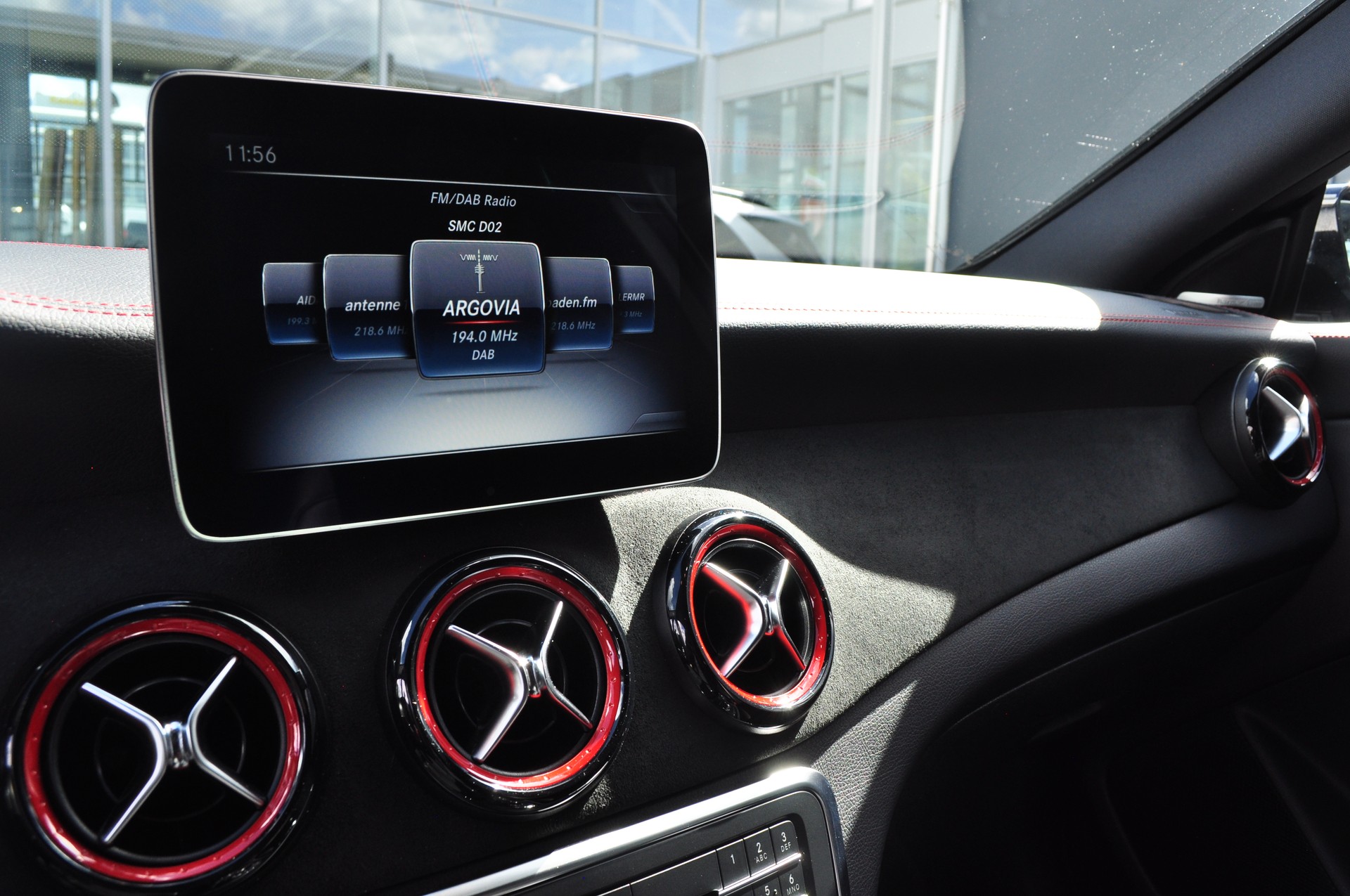 MERCEDES-BENZ CLA 45 AMG 4Matic Shooting Brake-image-12