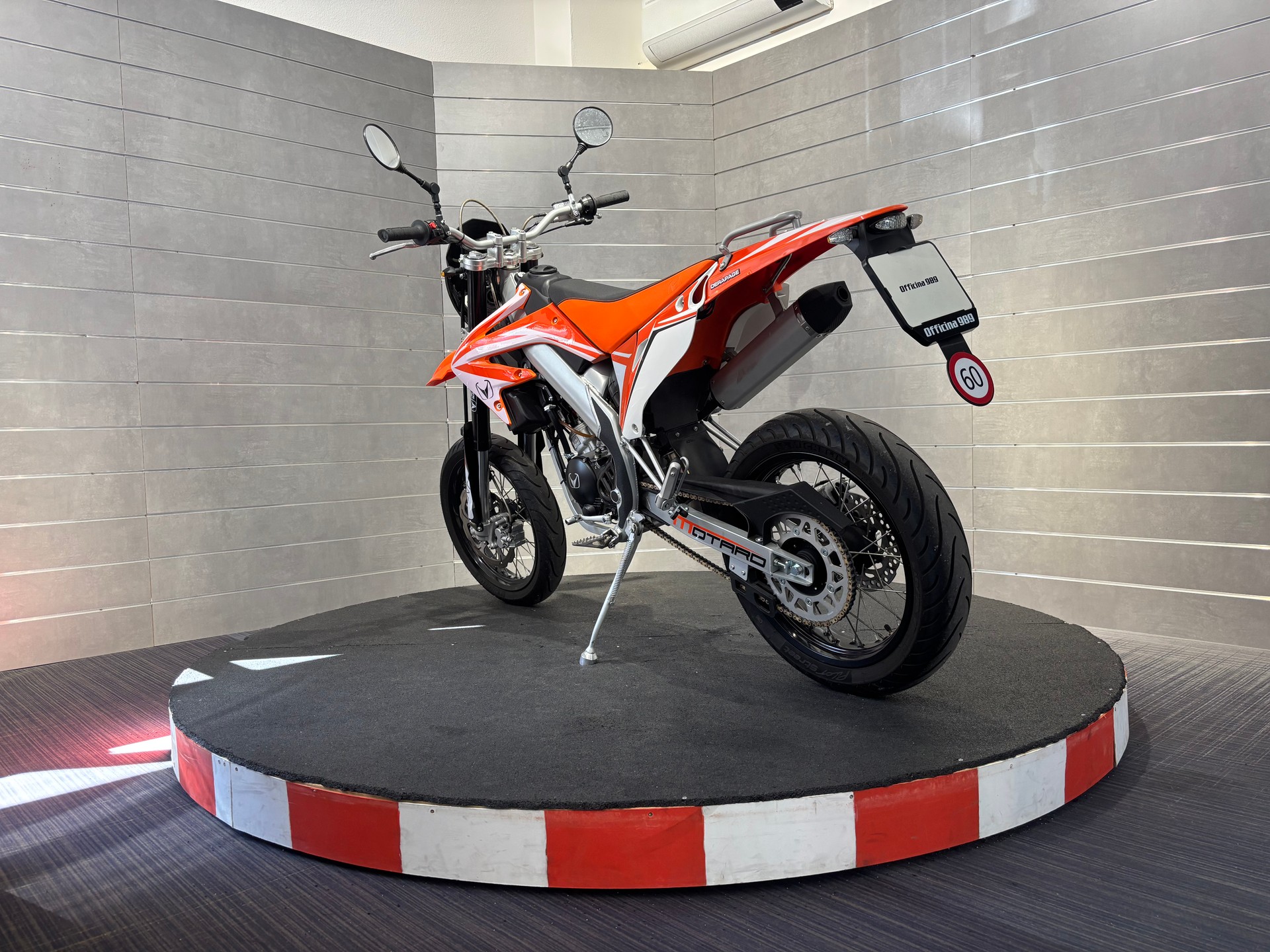 VENT 50 Sch-showroom-element-2