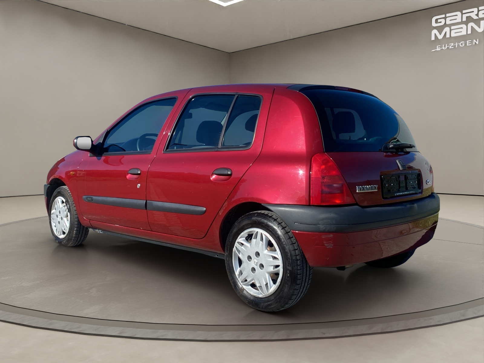 RENAULT Clio 1.6 RT-image-2