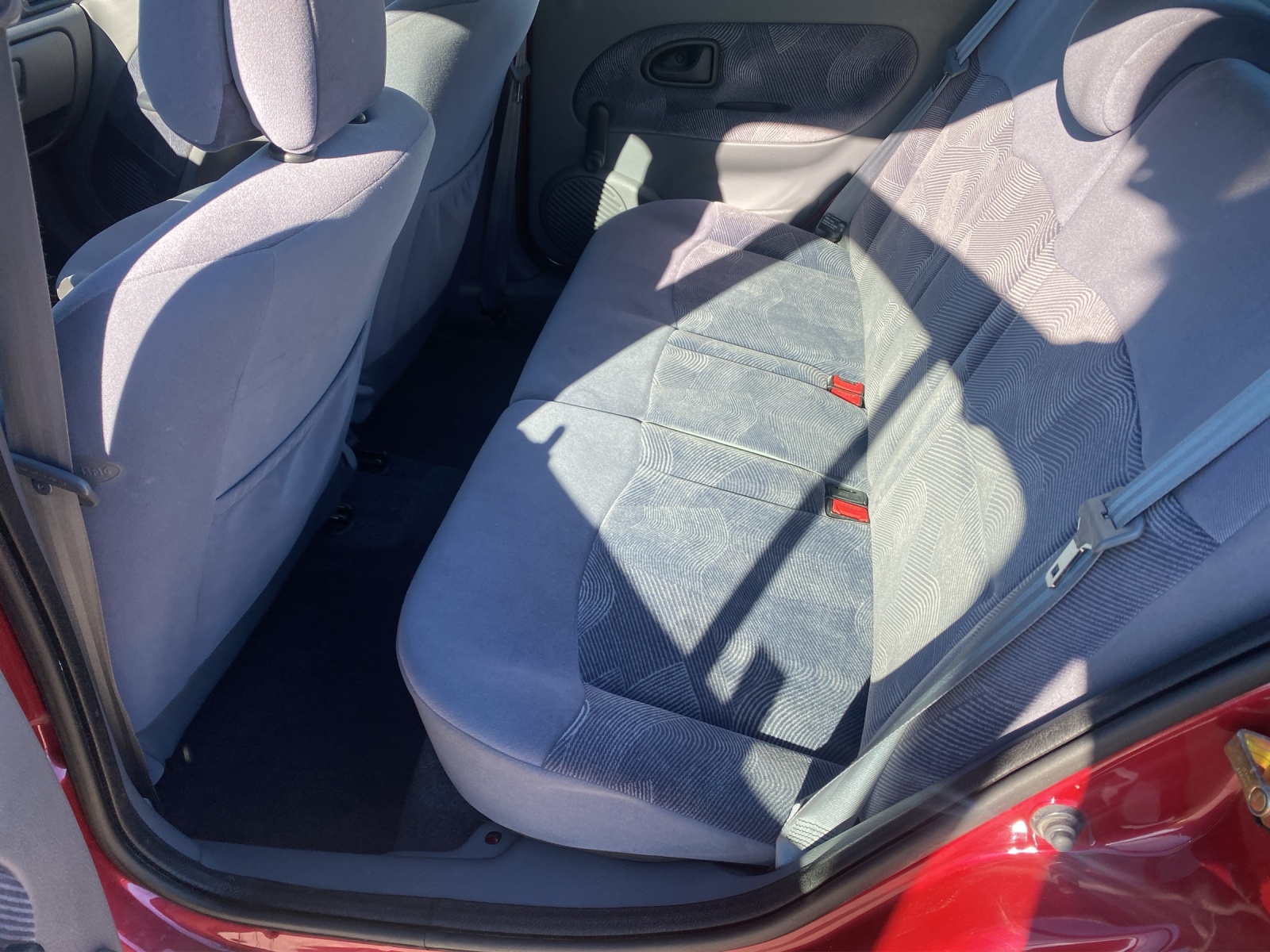 RENAULT Clio 1.6 RT-image-9