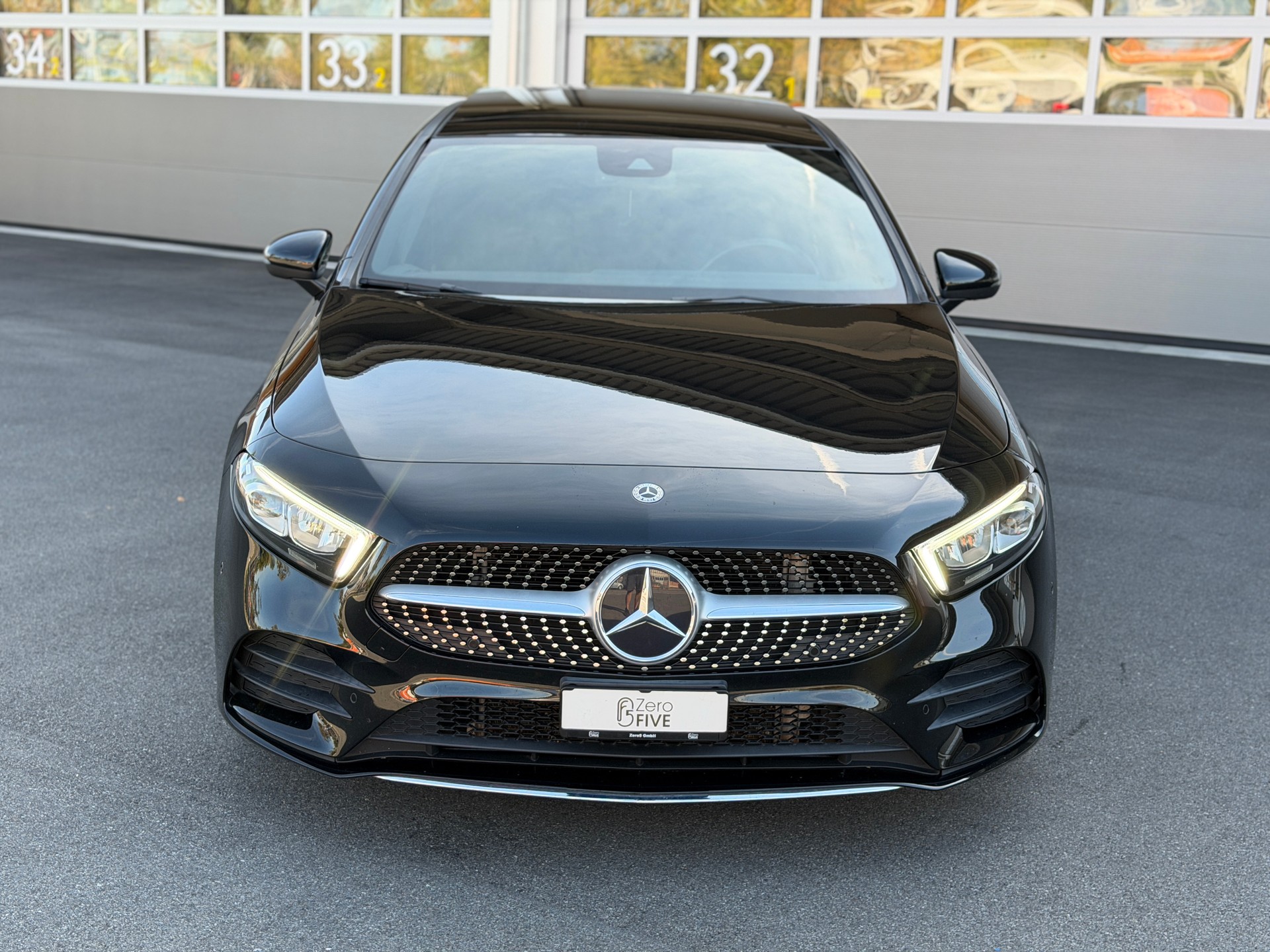 MERCEDES-BENZ A 200 AMG Line 7G-DCT-image-1