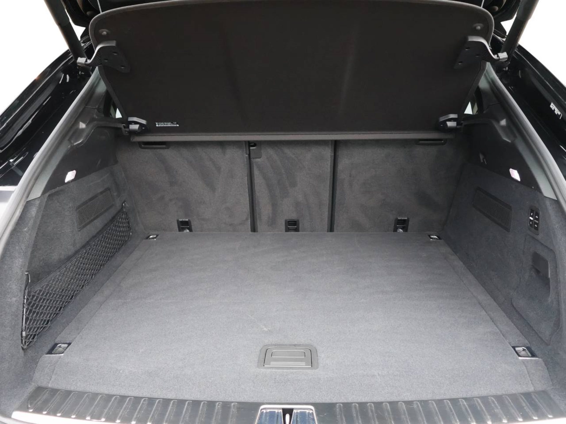 PORSCHE Cayenne S E-Hybrid Coupé-image-17