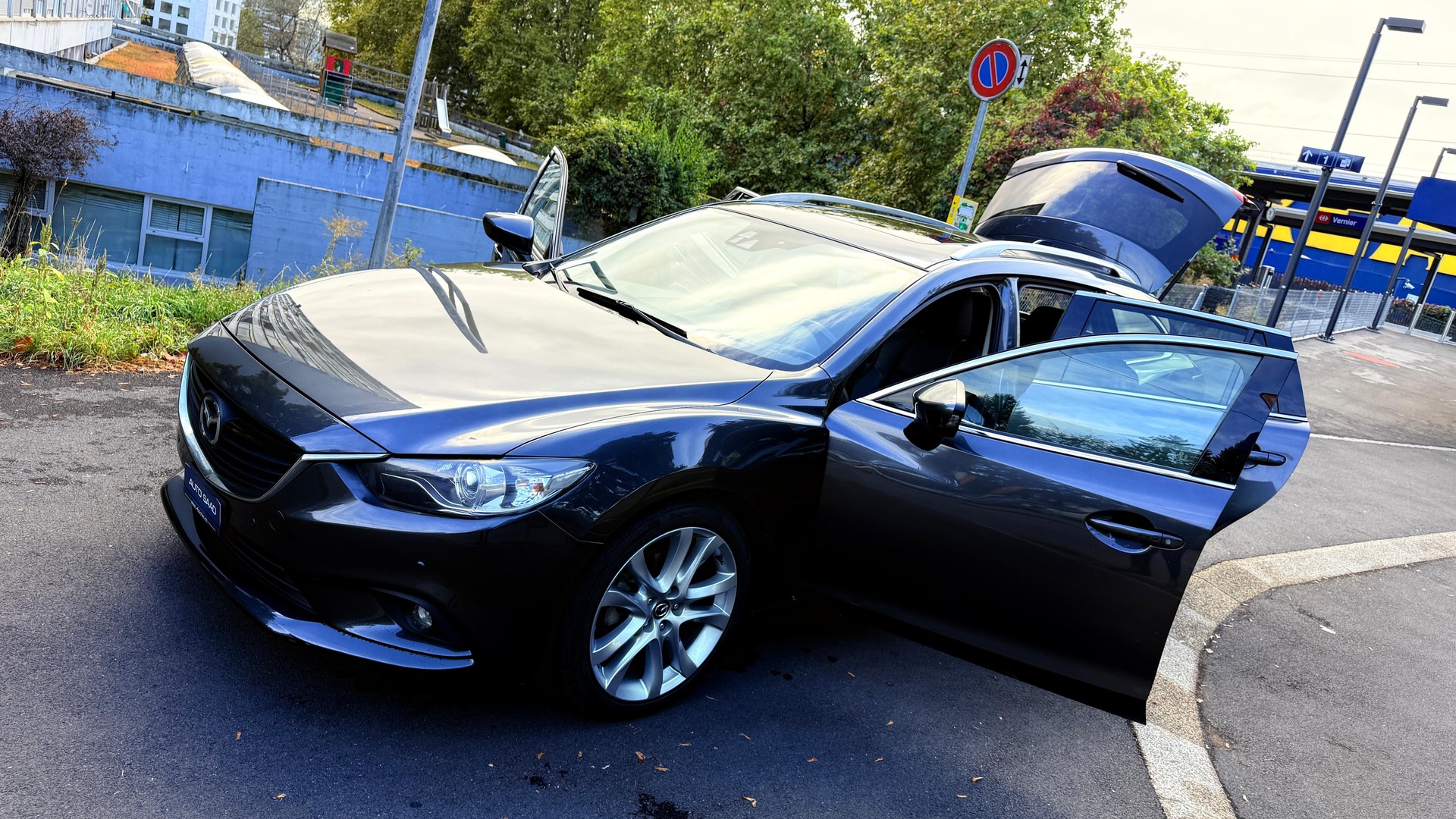 MAZDA 6 Sportwagon 2.2 D 16V HP Revolution Automatic-image-14