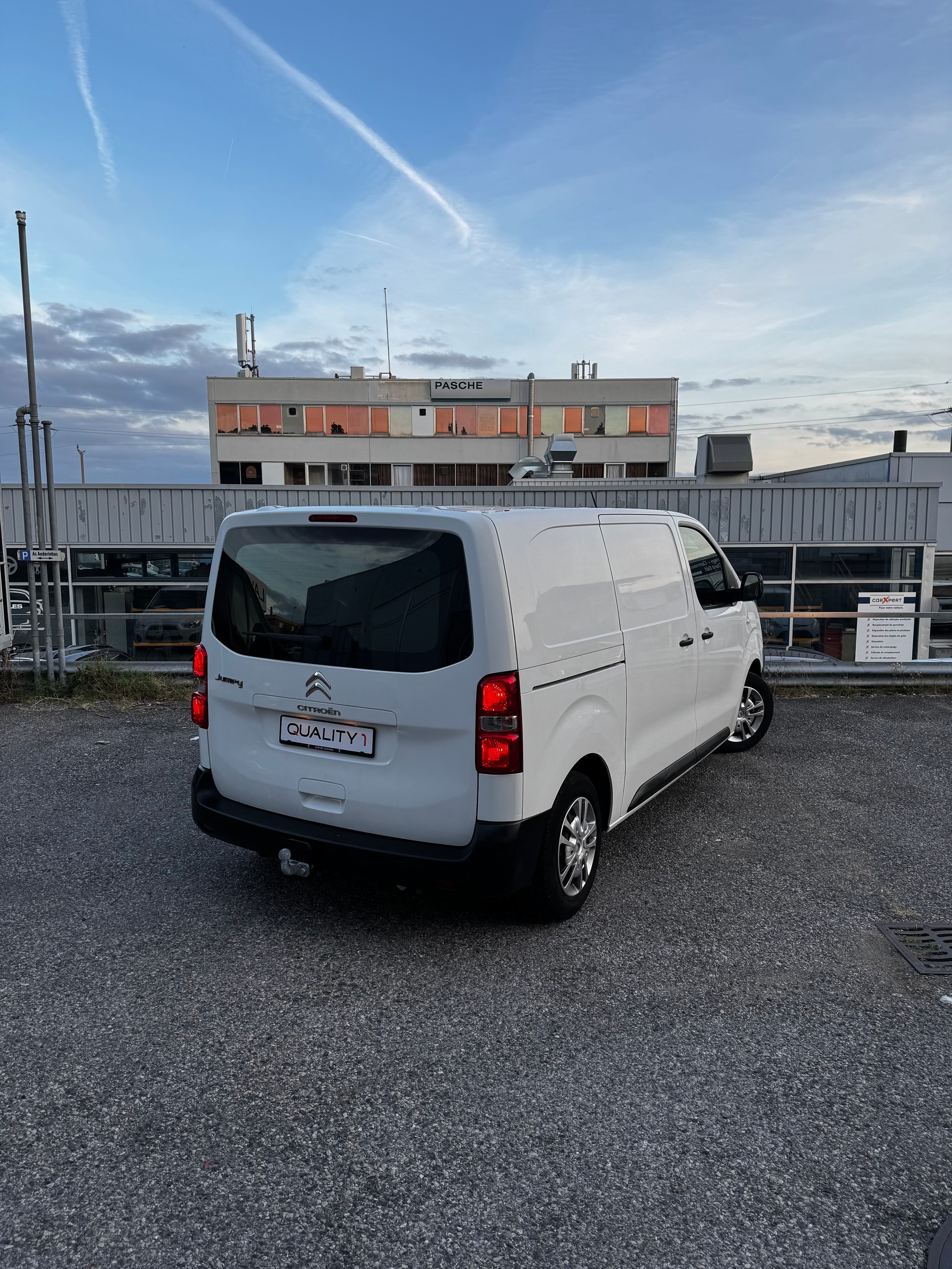 CITROEN Jumpy 1.5 BlueHDi 100 M Club-image-4