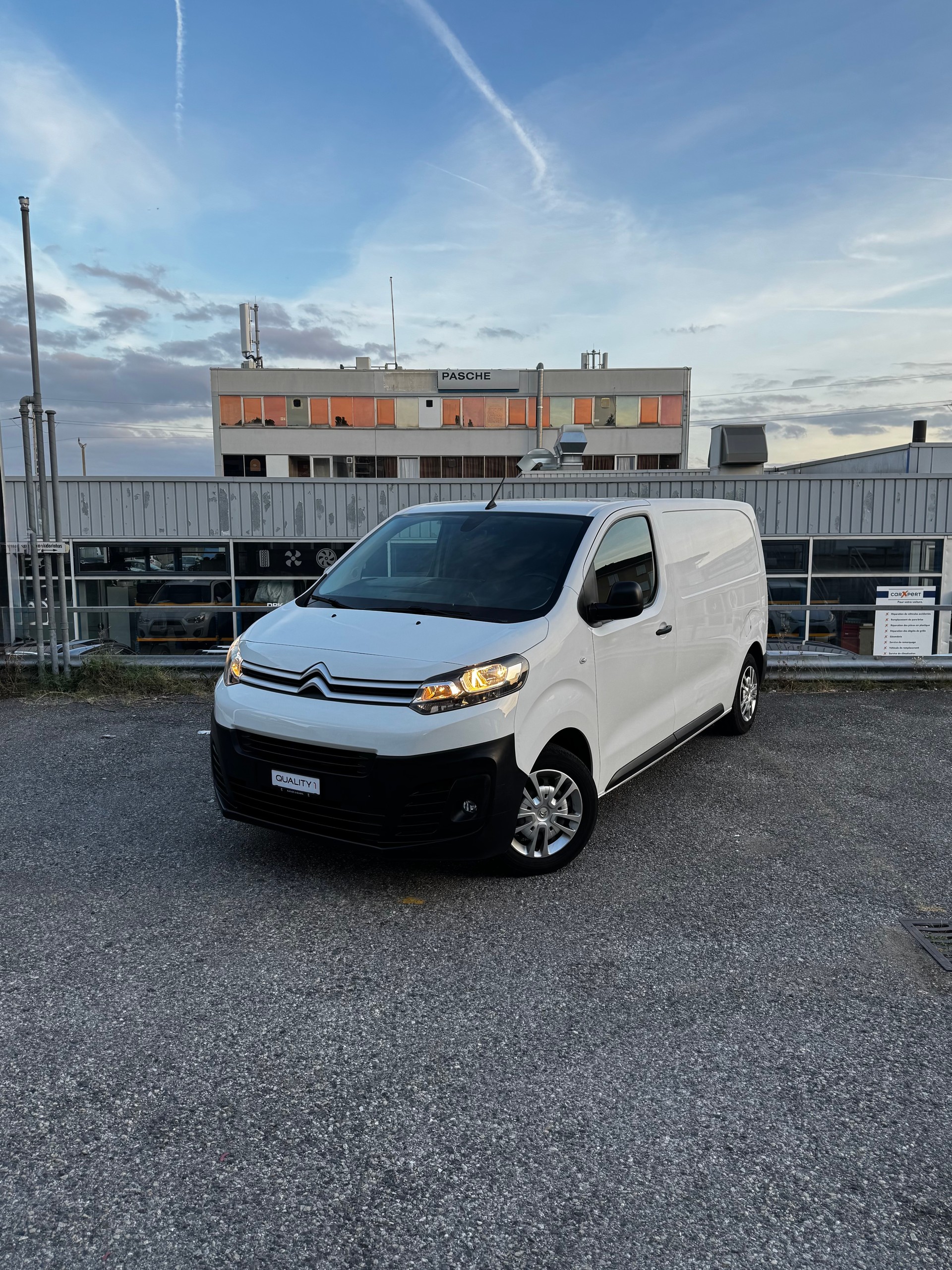 CITROEN Jumpy 1.5 BlueHDi 100 M Club-image-0