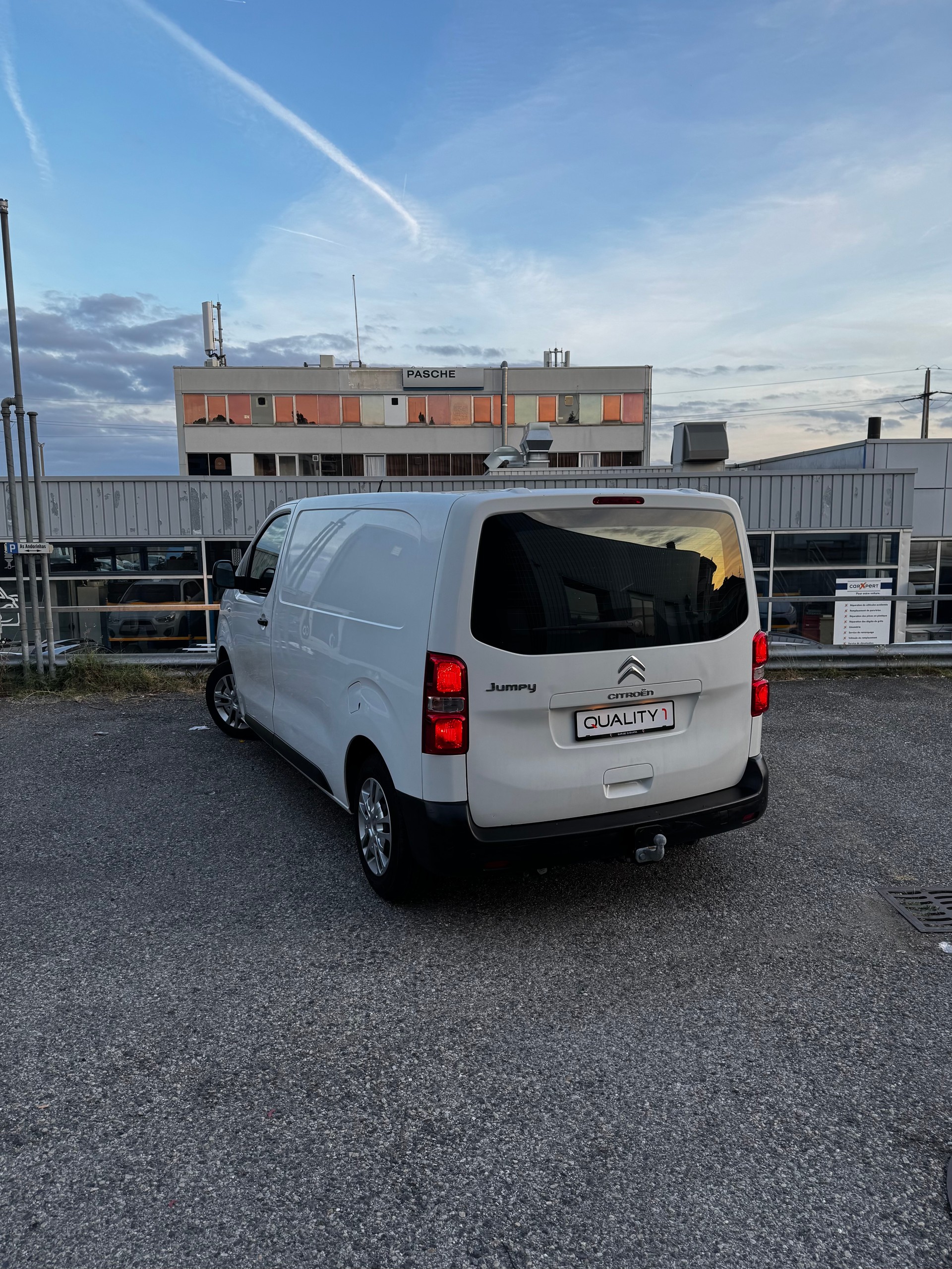 CITROEN Jumpy 1.5 BlueHDi 100 M Club-image-3