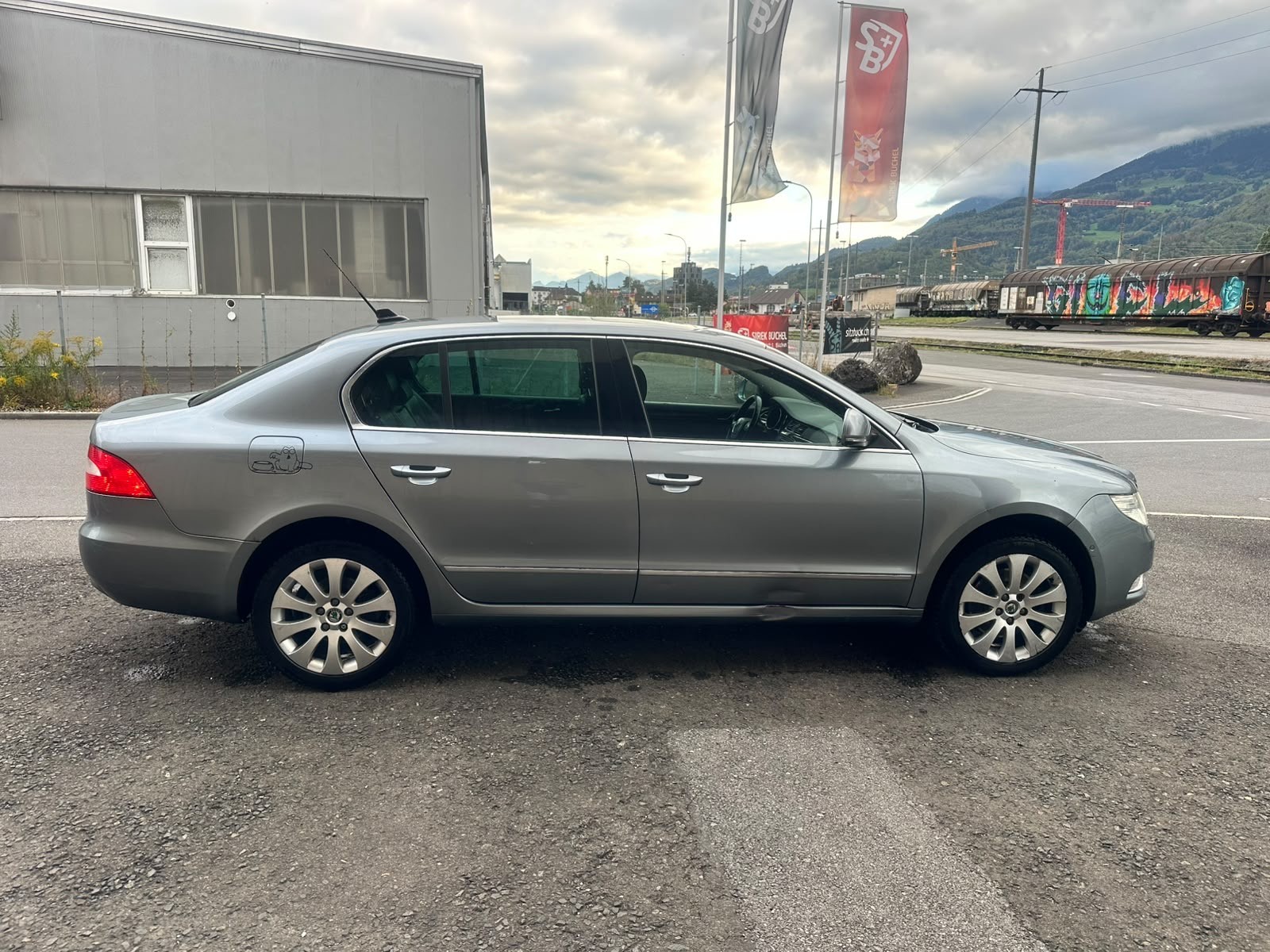 SKODA Superb 1.8 TSI Ambition 4x4-image-6