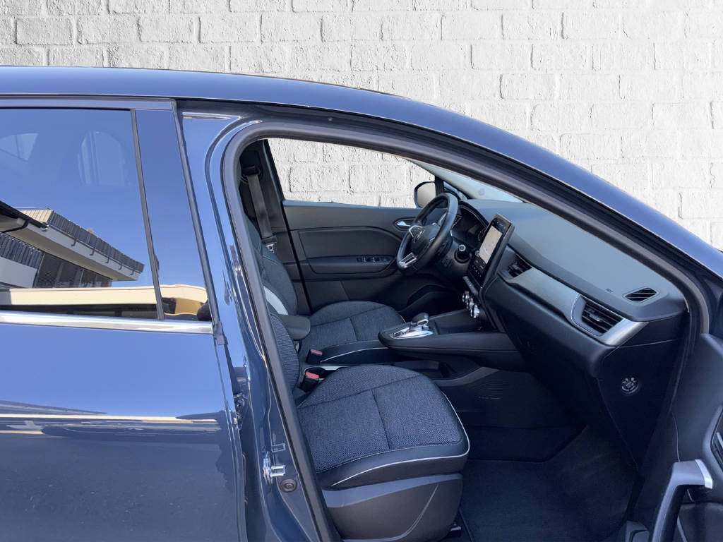RENAULT Captur 1.3 TCe 140 Intens EDC-image-9