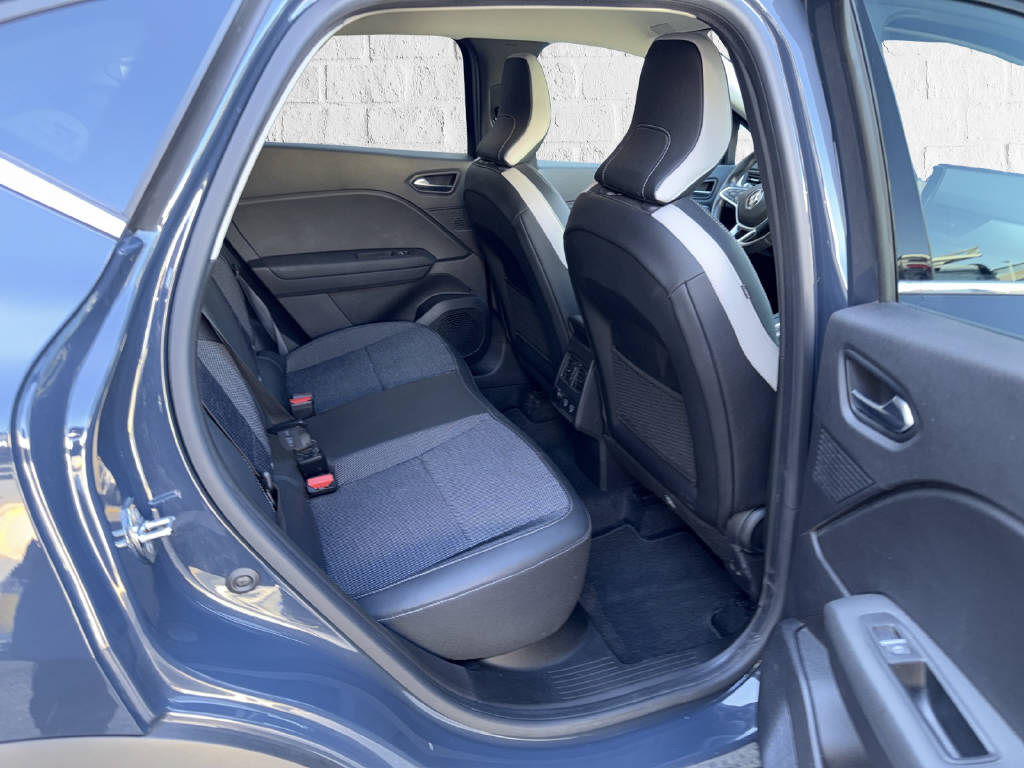 RENAULT Captur 1.3 TCe 140 Intens EDC-image-10