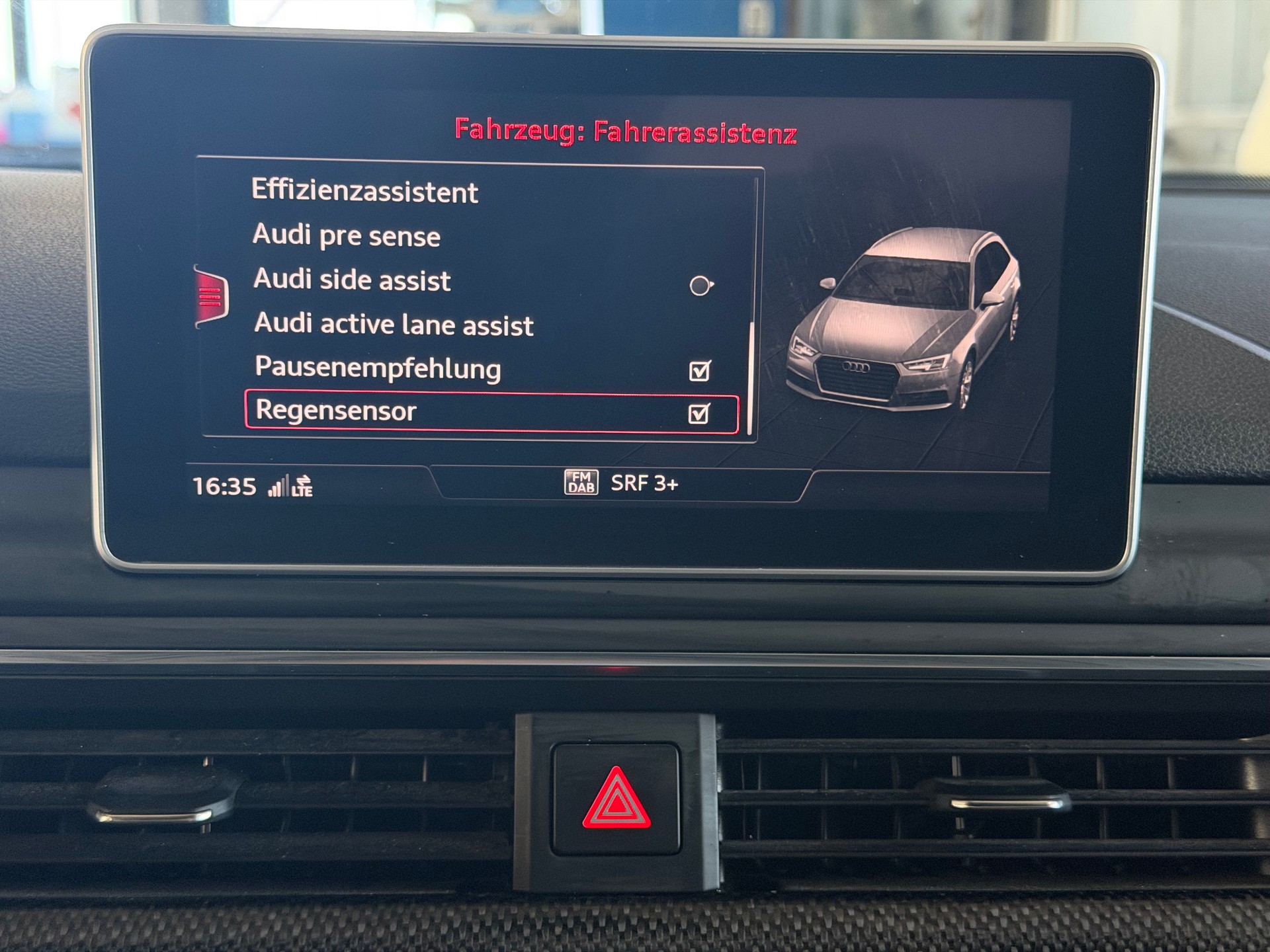 AUDI S4 Avant 3.0 TFSI quattro tiptronic | CH-Auto | Frisch MFK | Pano Dach | Bang & Olufsen | Matrix LED-image-16