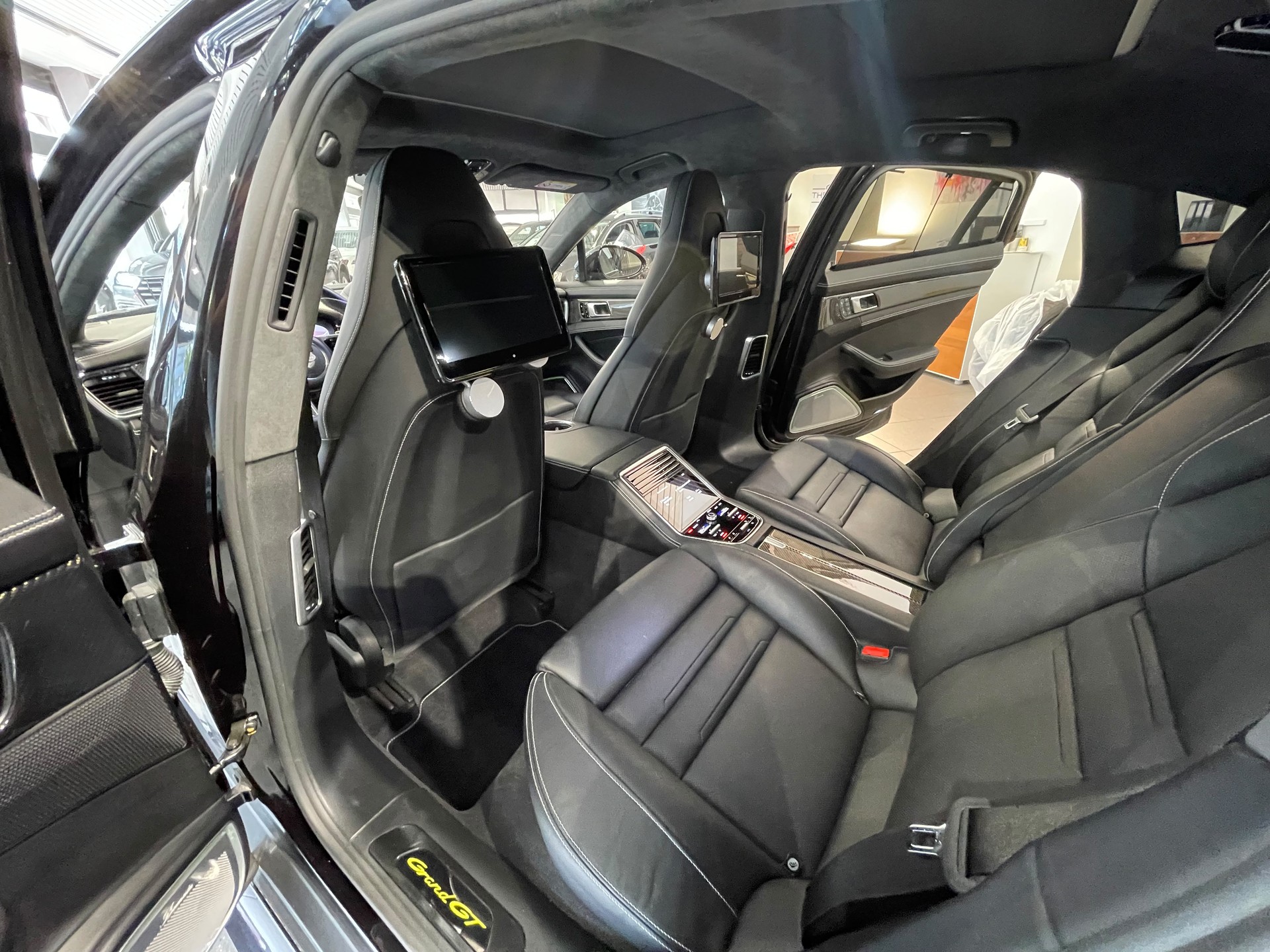 PORSCHE Panamera Turbo S Techart E-Hybrid PDK-image-13
