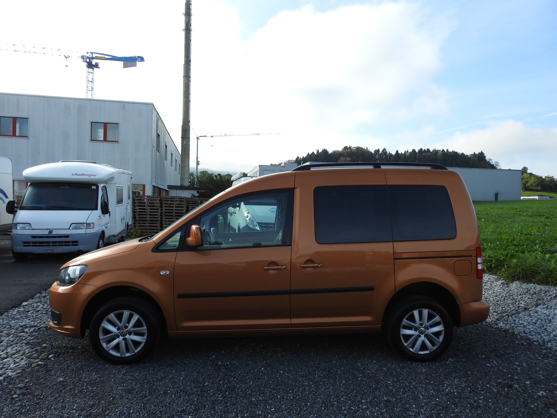 VW Caddy Maxi 2.0 EcoFuel-image-2