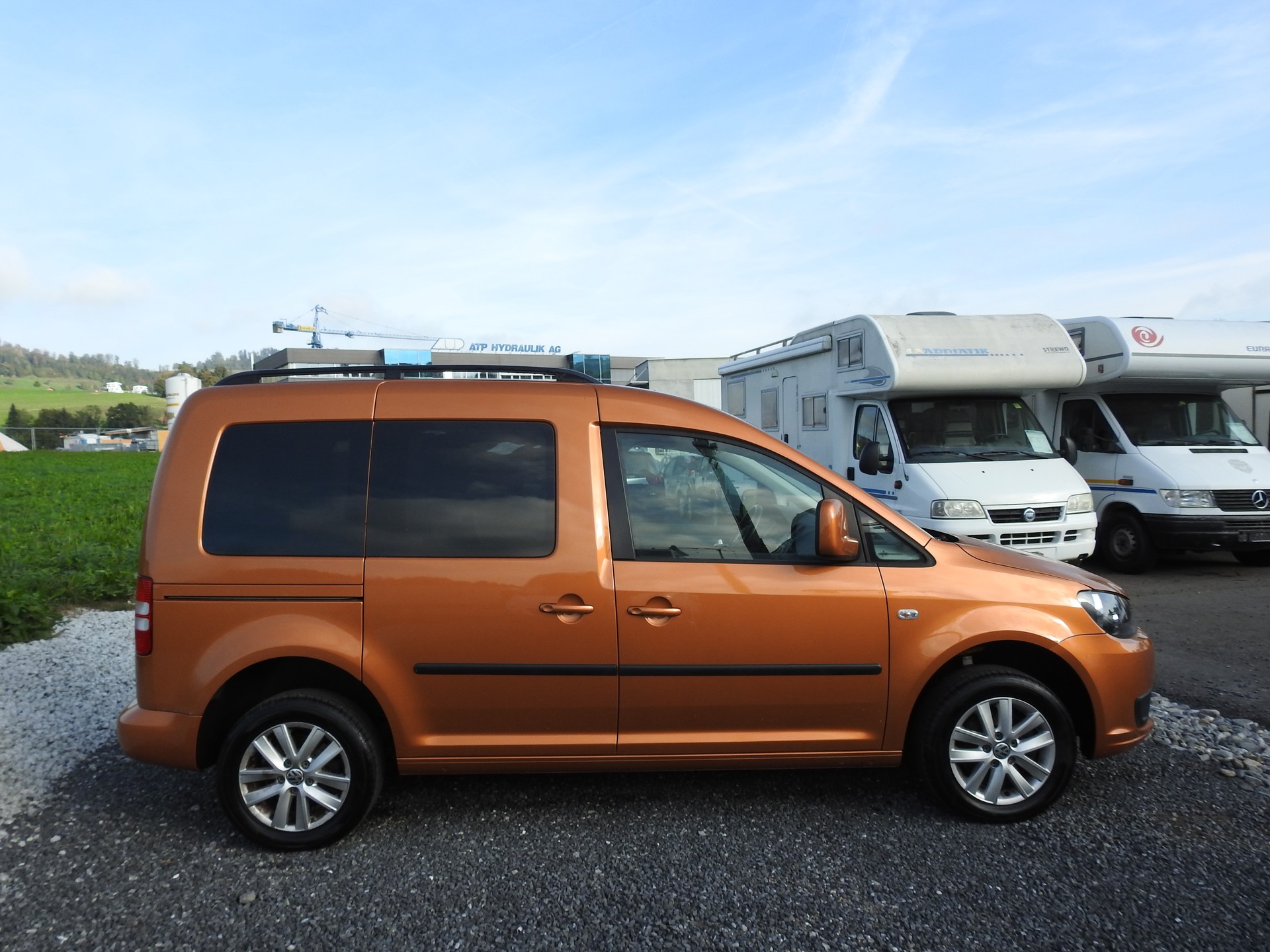 VW Caddy Maxi 2.0 EcoFuel-image-6
