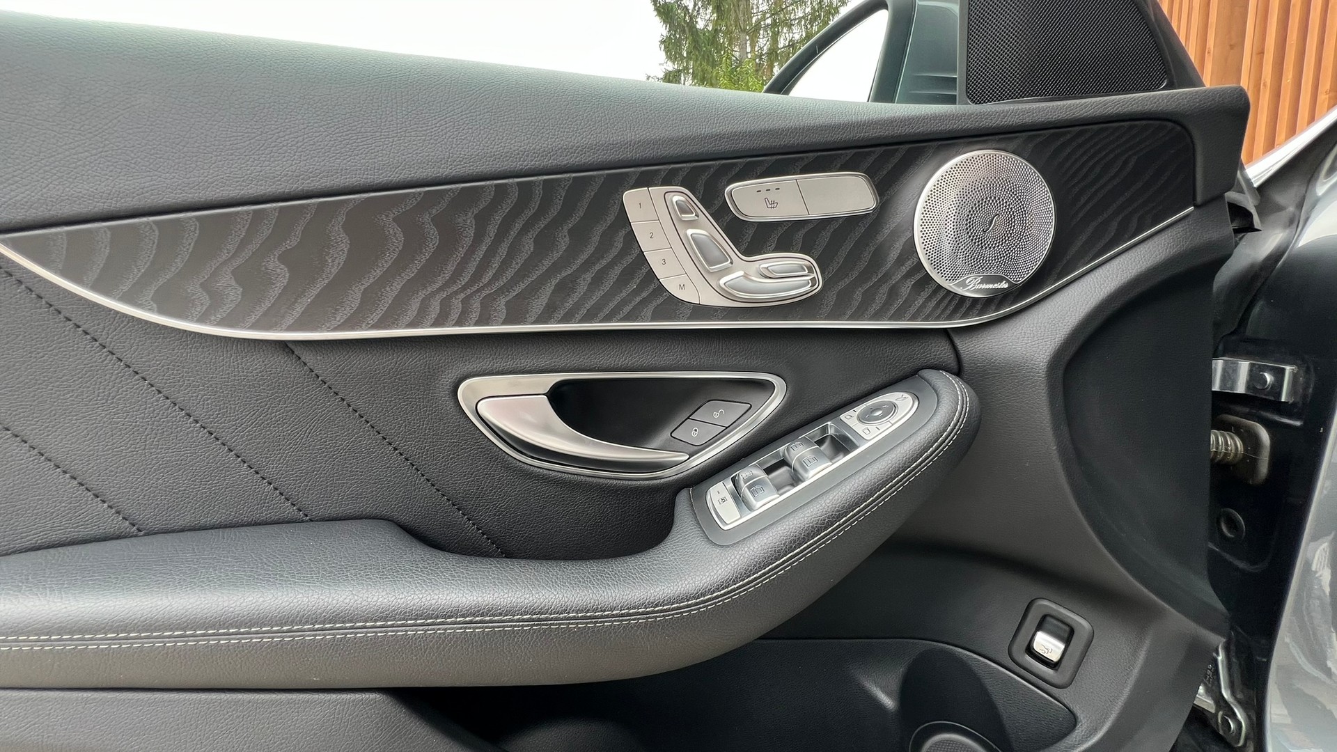 MERCEDES-BENZ C 250 d SWISS STAR AMG LINE 4MATIC 9G-TRONIC l 204 PS-image-22