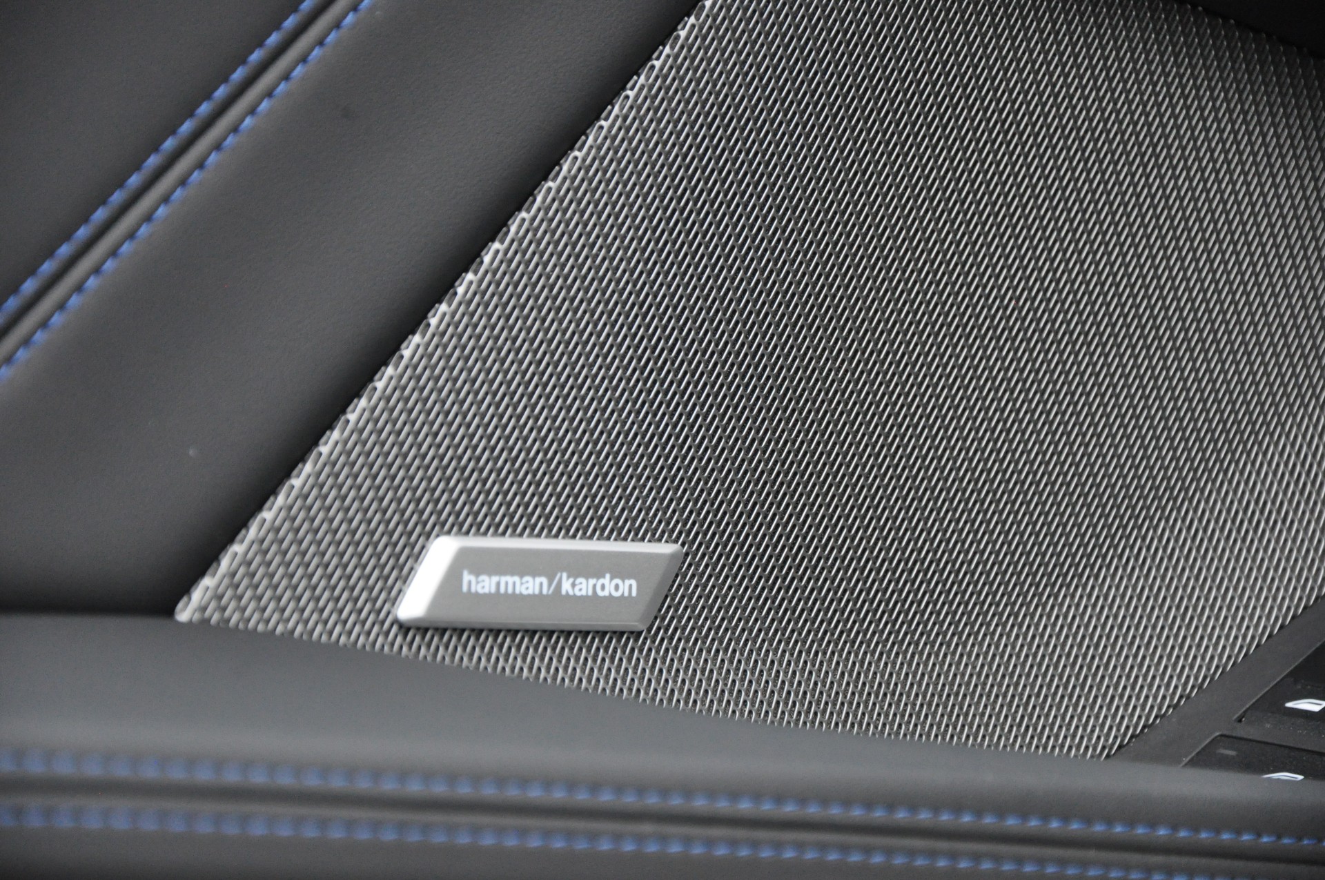 BMW 120 M Sport Pro Steptronic-image-18