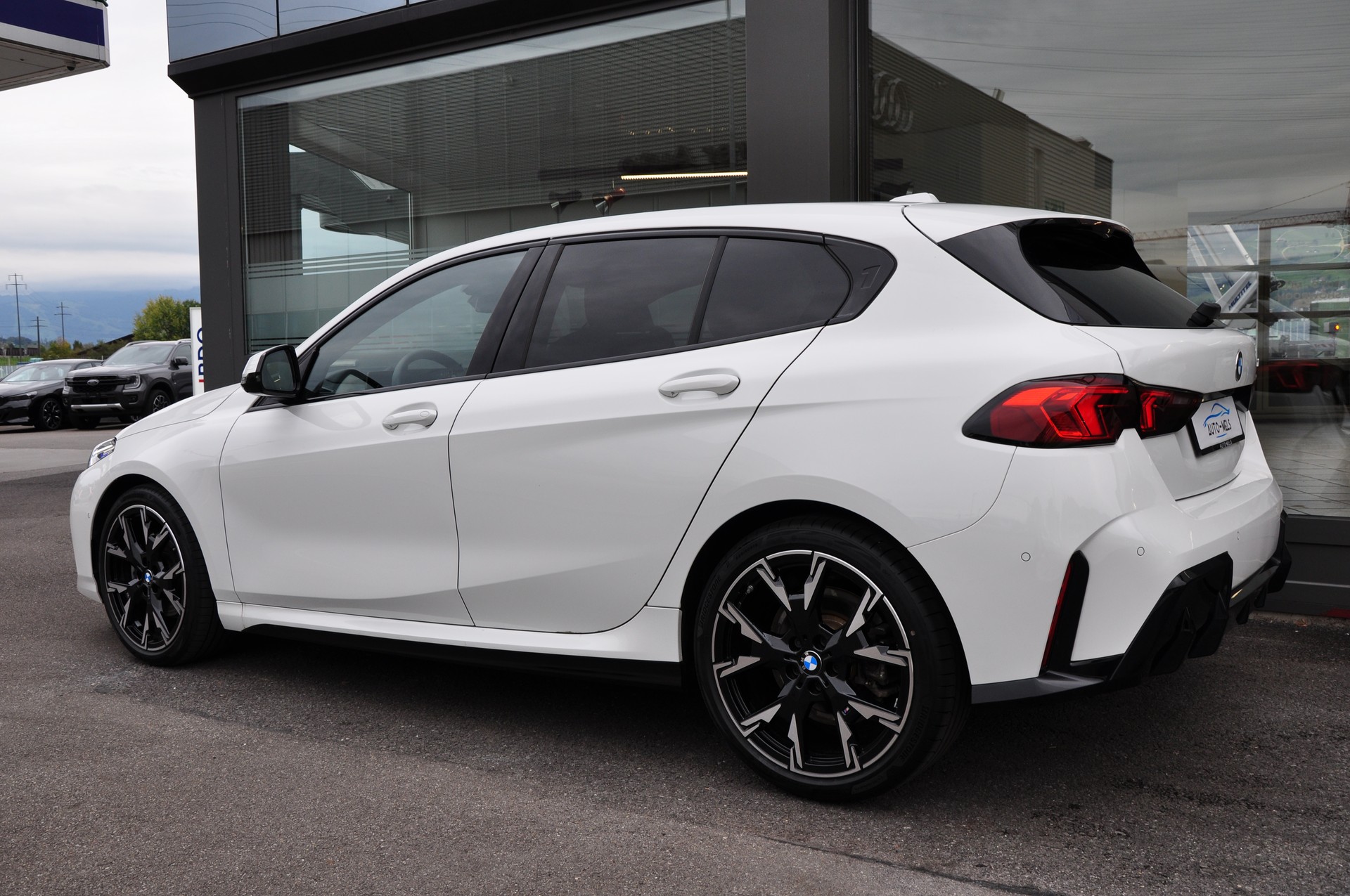 BMW 120 M Sport Pro Steptronic-image-6