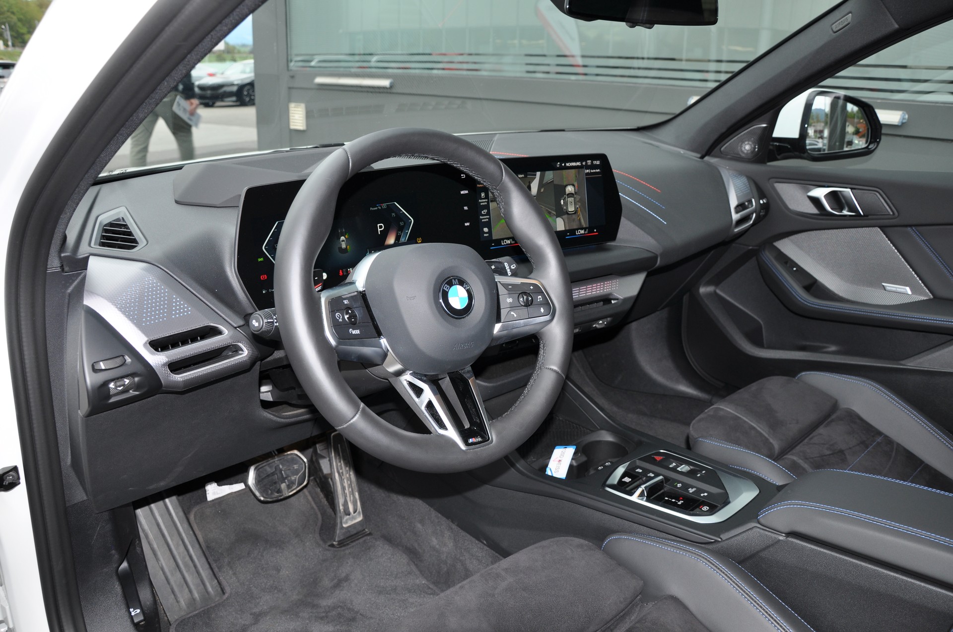 BMW 120 M Sport Pro Steptronic-image-14