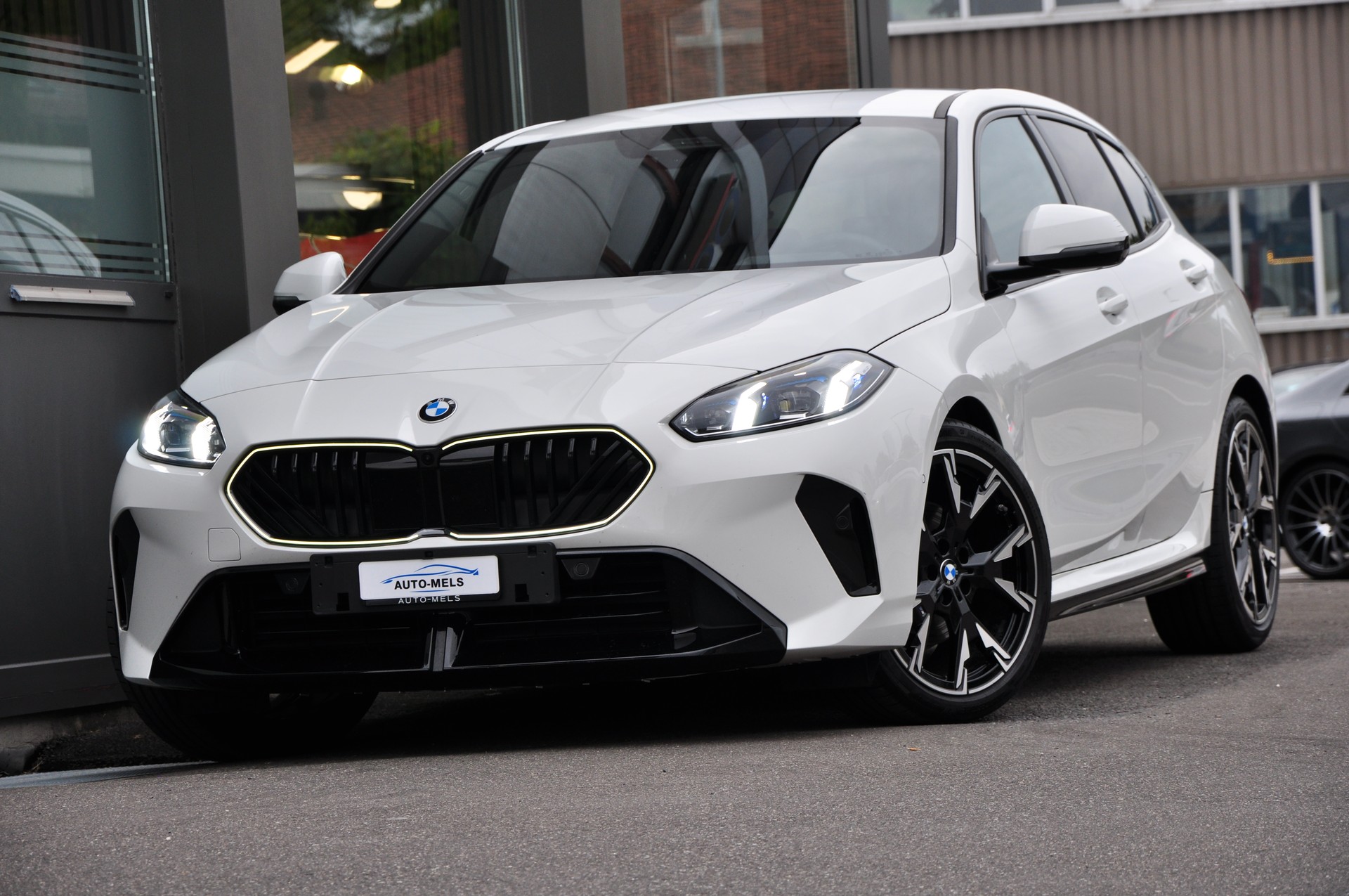 BMW 120 M Sport Pro Steptronic-image-1