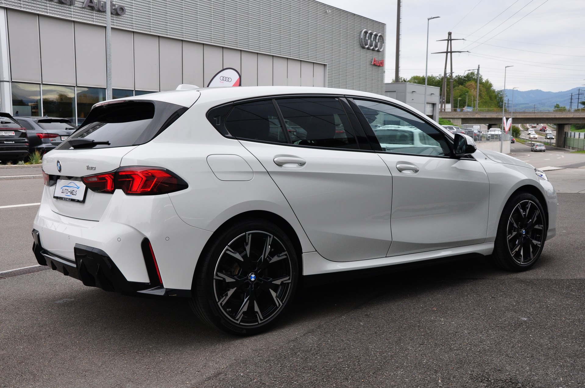 BMW 120 M Sport Pro Steptronic-image-9