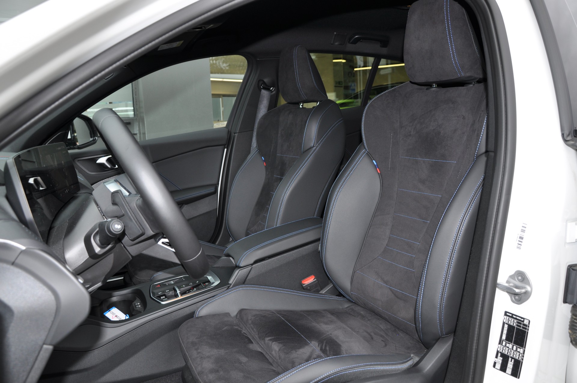BMW 120 M Sport Pro Steptronic-image-15