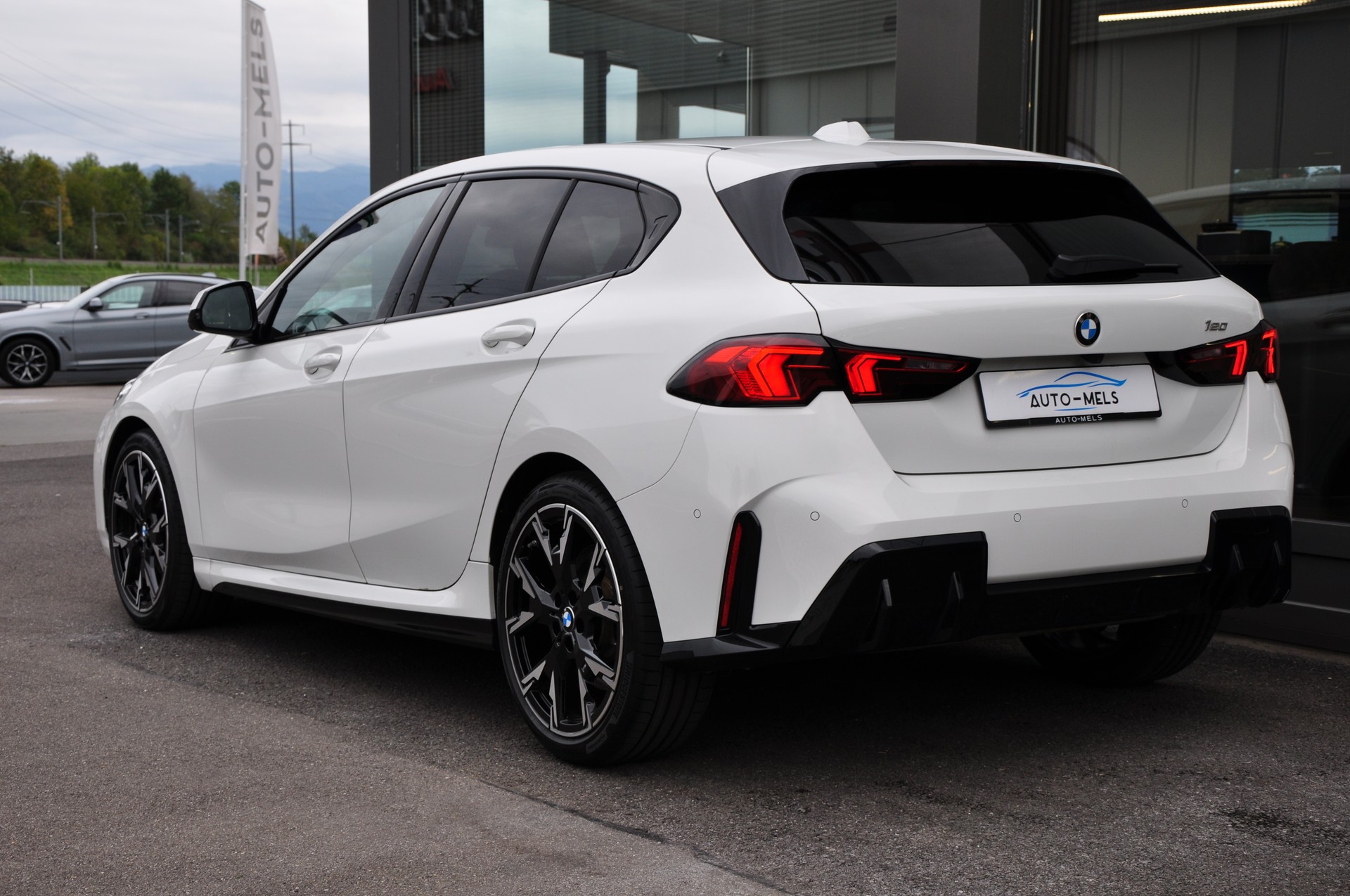 BMW 120 M Sport Pro Steptronic-image-7