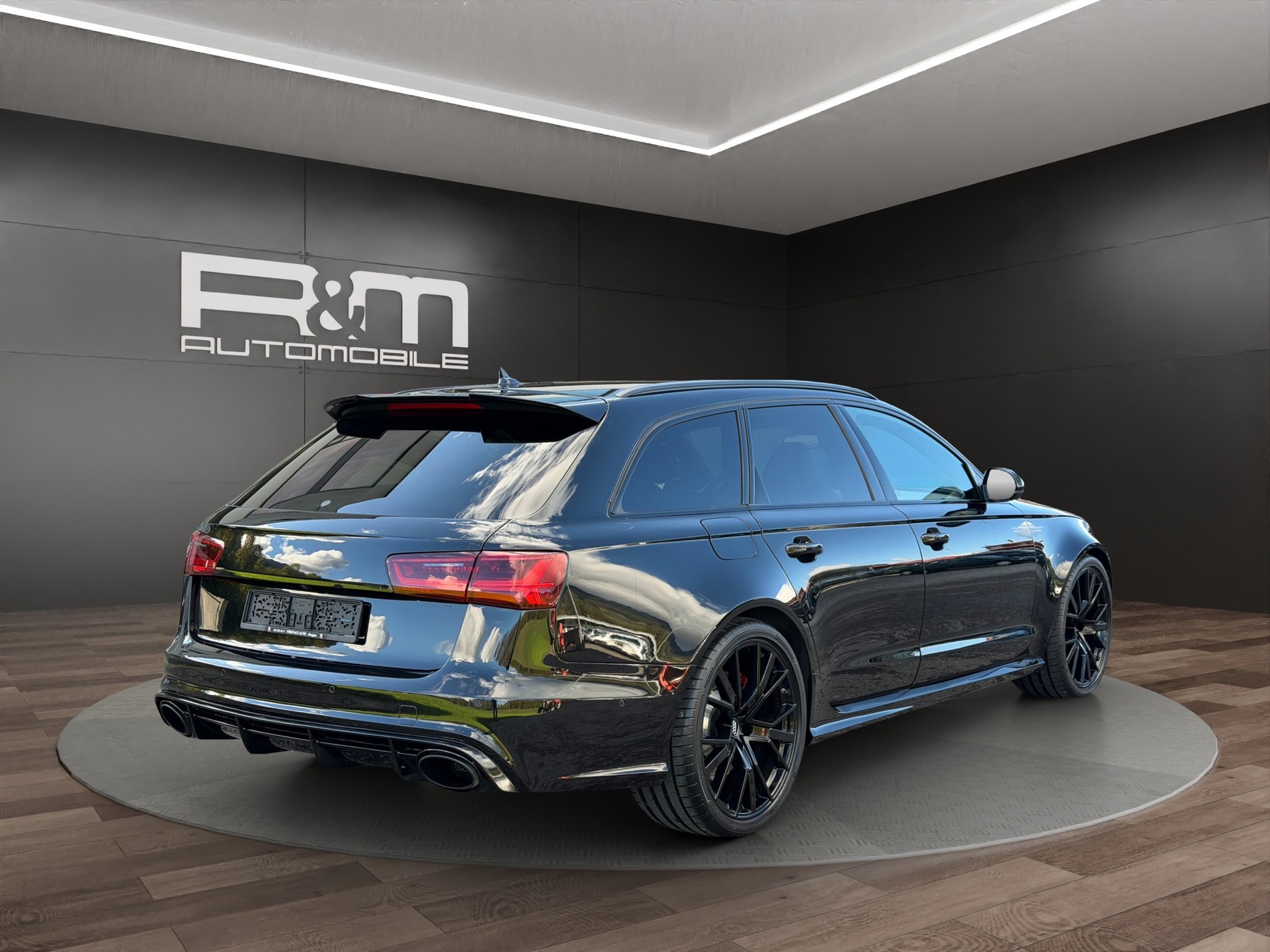 AUDI RS6 Avant 4.0 TFSI V8 performance quattro-image-3