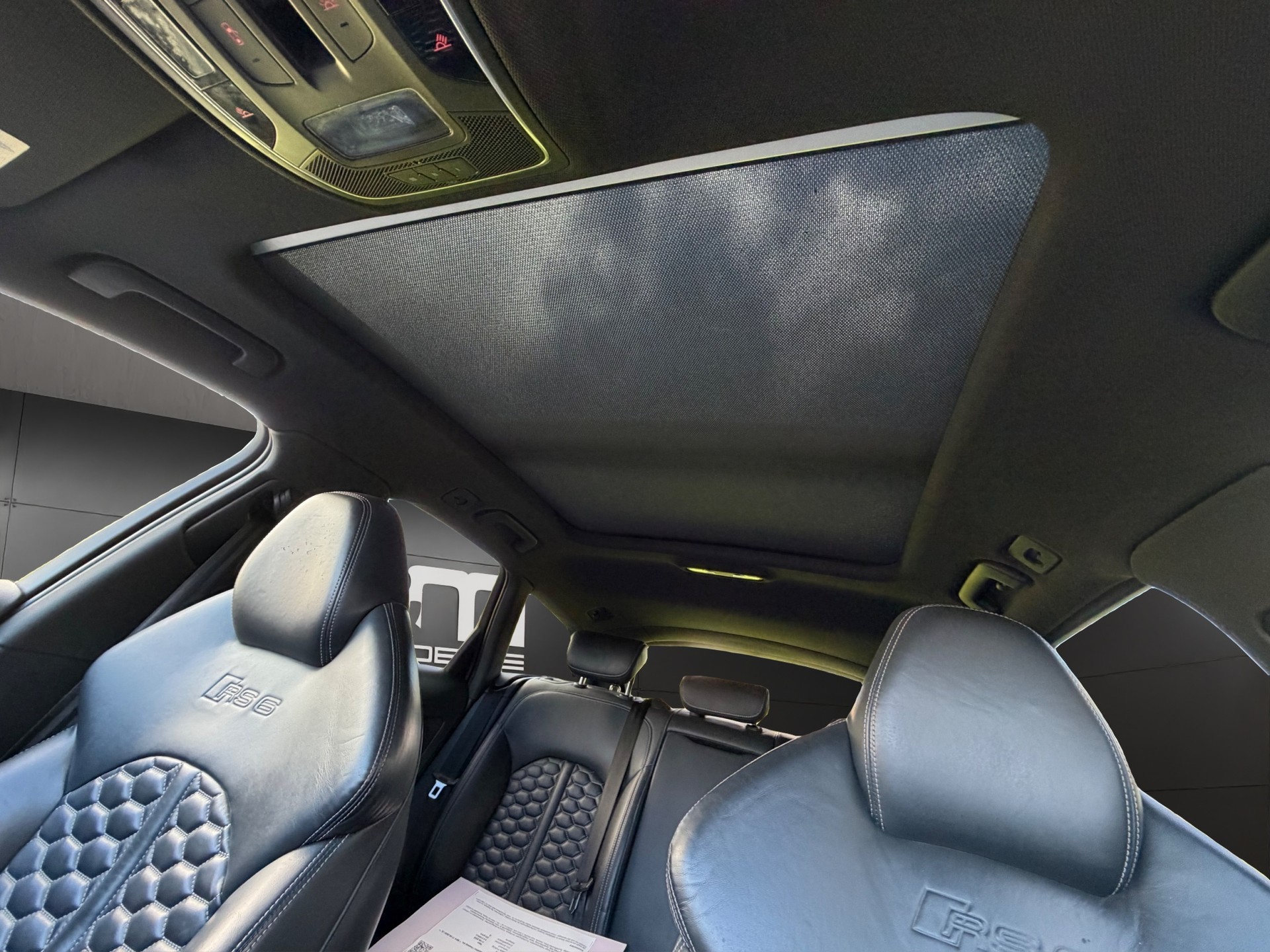 AUDI RS6 Avant 4.0 TFSI V8 performance quattro-image-27