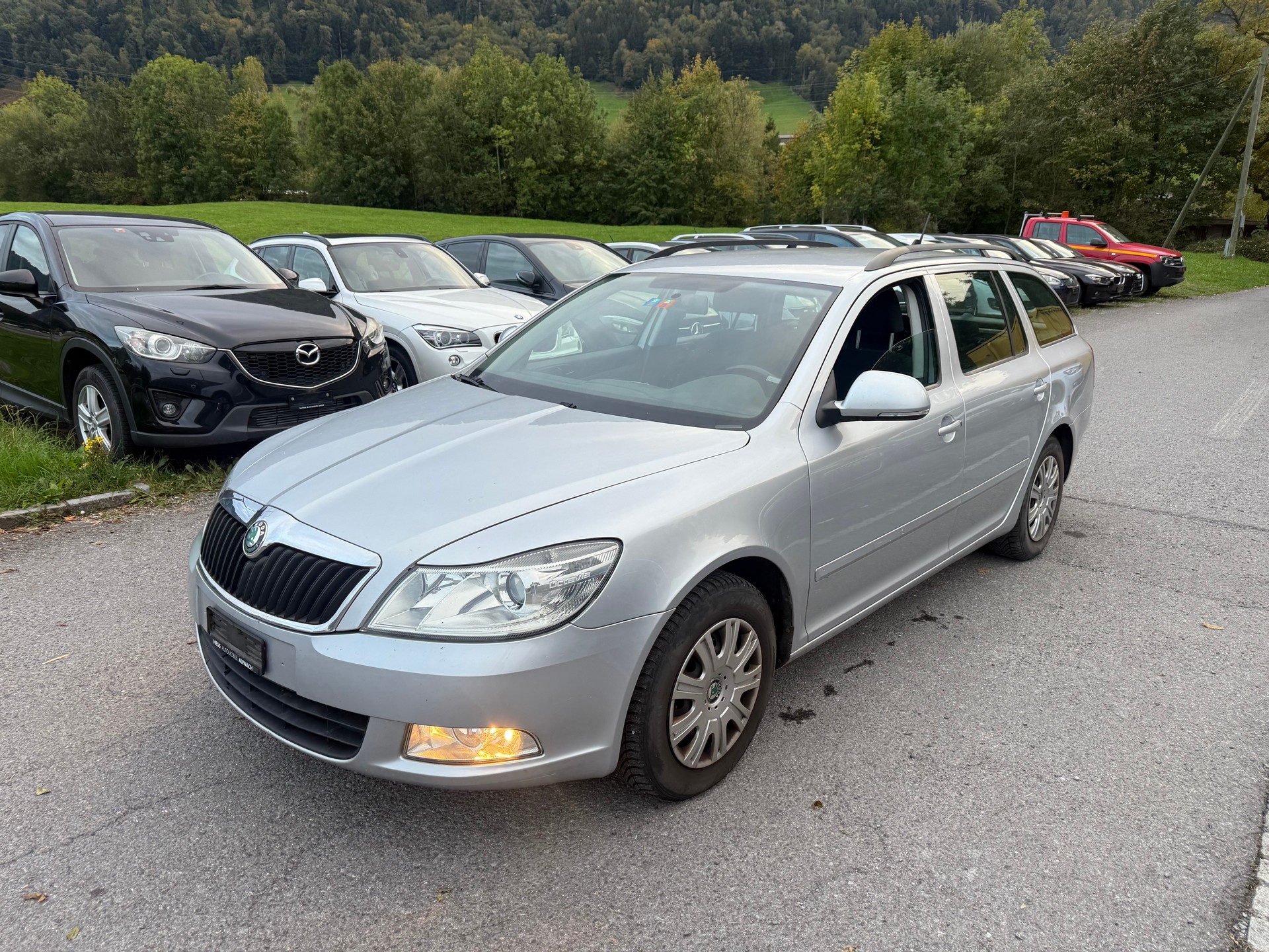 SKODA Octavia Combi 1.6 TDI Elegance 4x4-image-0