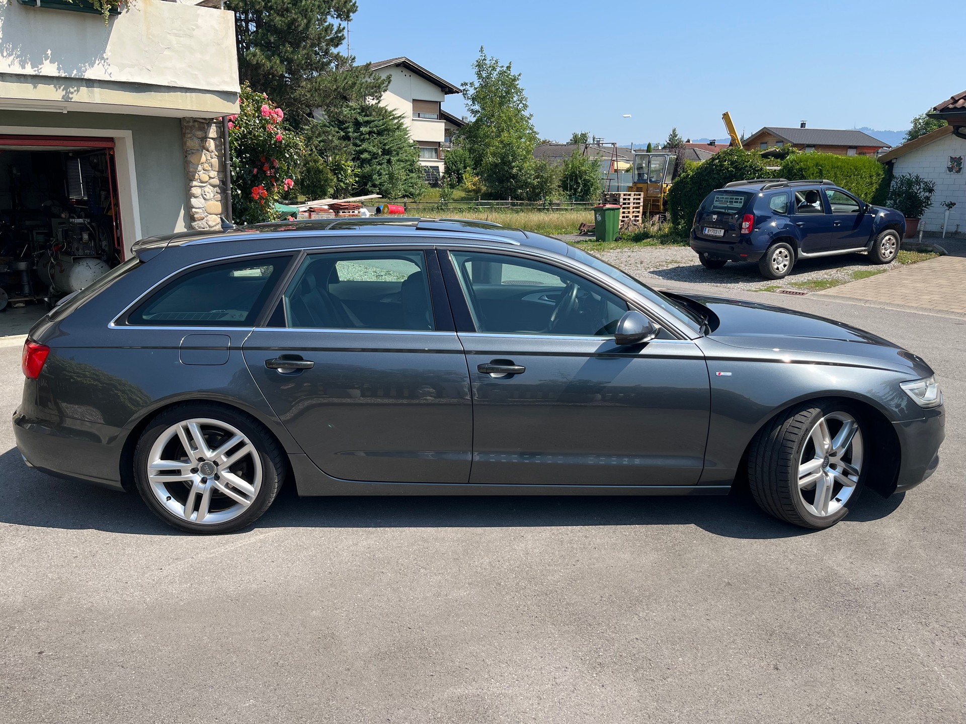 AUDI 3.0 V6 TDI 204 quattro S-Tr.-image-2