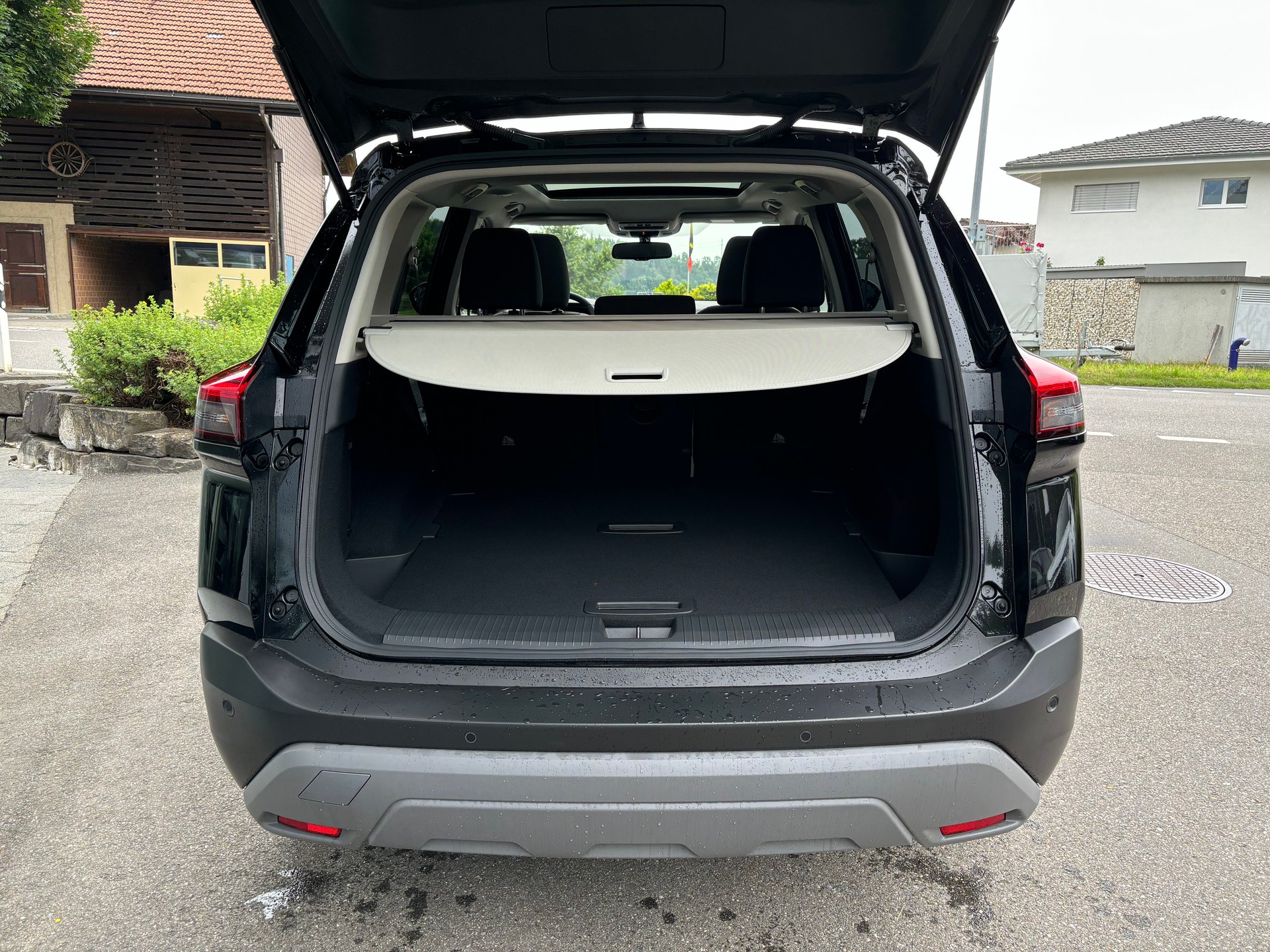 NISSAN X-Trail 1.5 e-Power N-Connecta Sunroof-image-4