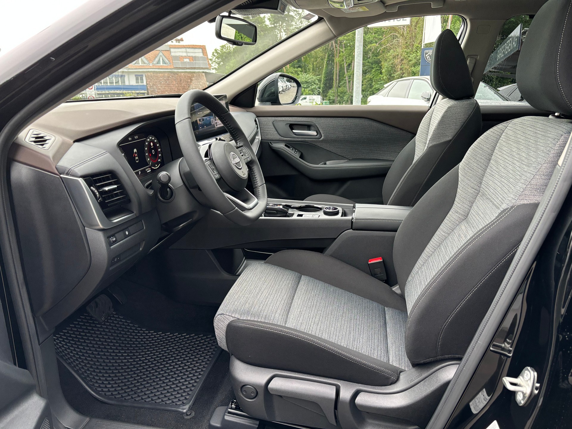 NISSAN X-Trail 1.5 e-Power N-Connecta Sunroof-image-11