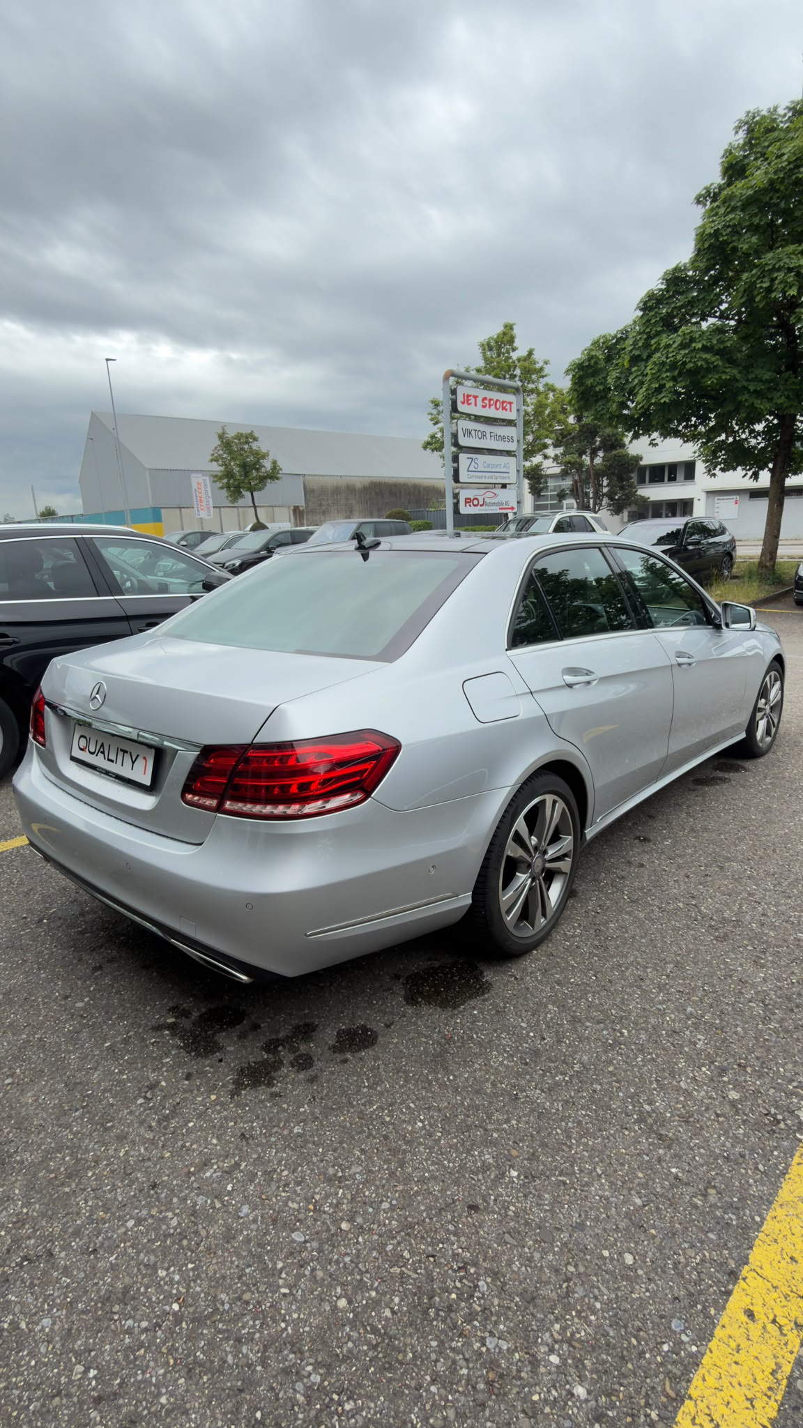 MERCEDES-BENZ E 500 4Matic 7G-Tronic-image-4
