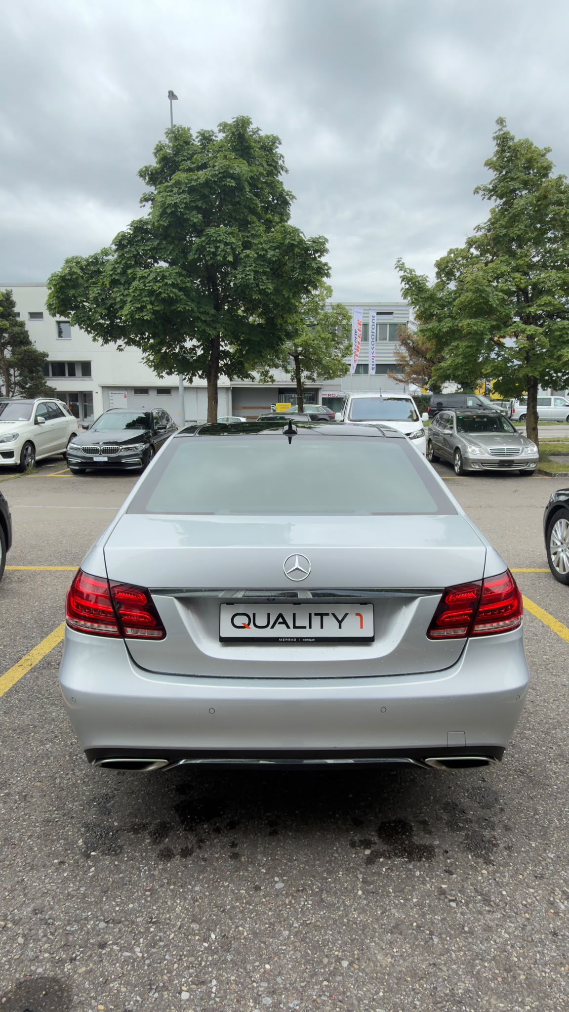 MERCEDES-BENZ E 500 4Matic 7G-Tronic-image-3