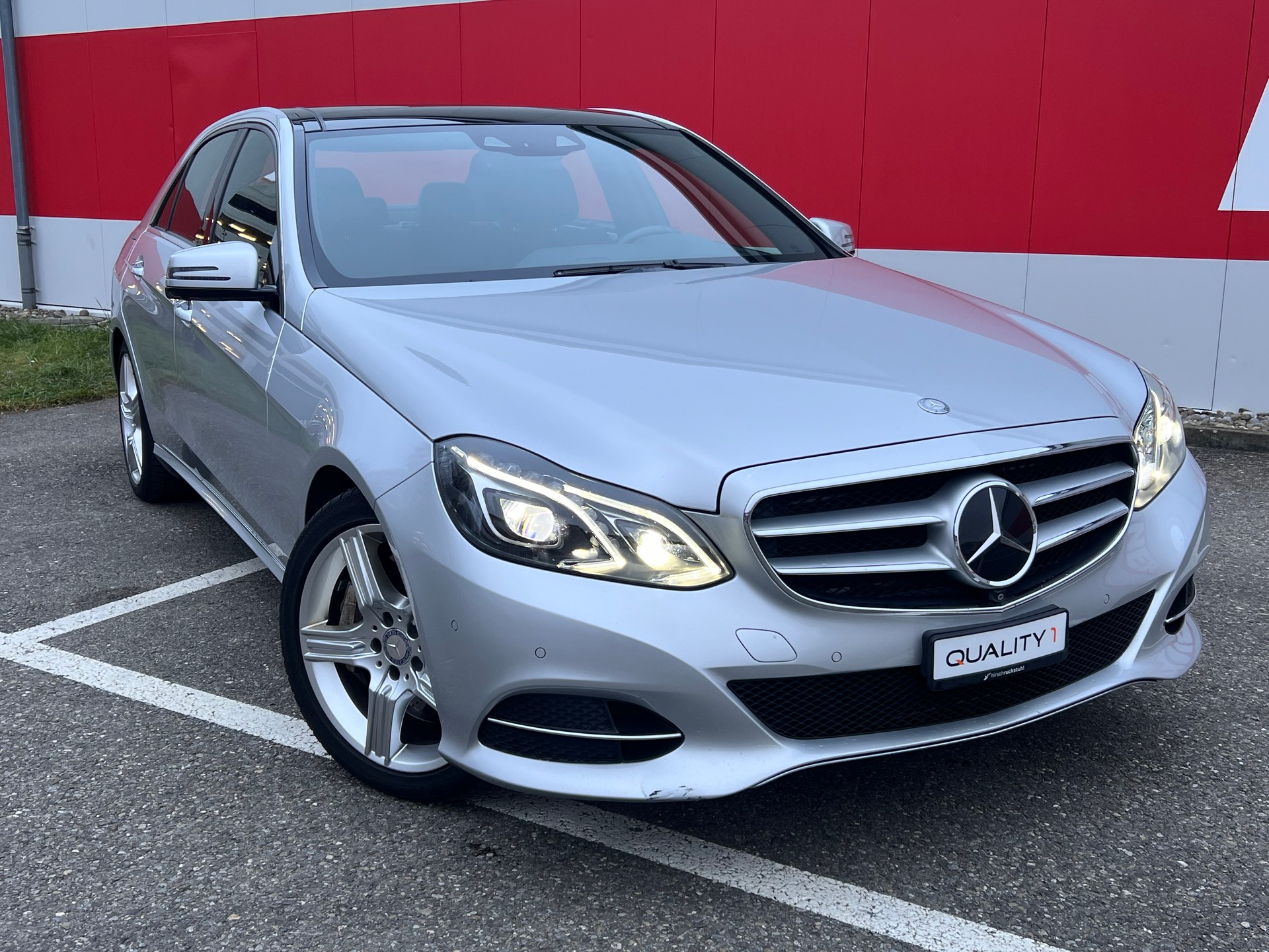 MERCEDES-BENZ E 500 4Matic 7G-Tronic-image-0