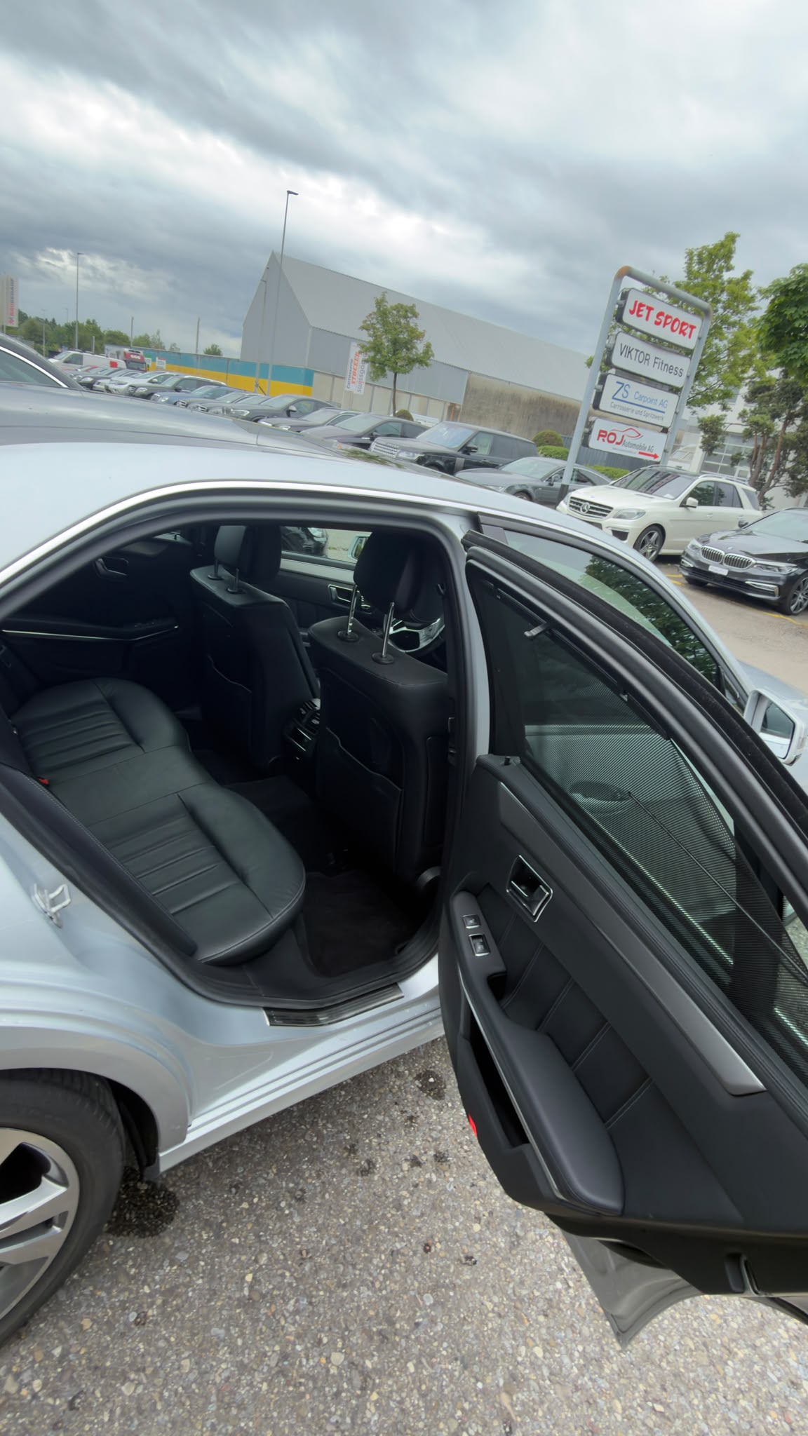 MERCEDES-BENZ E 500 4Matic 7G-Tronic-image-7