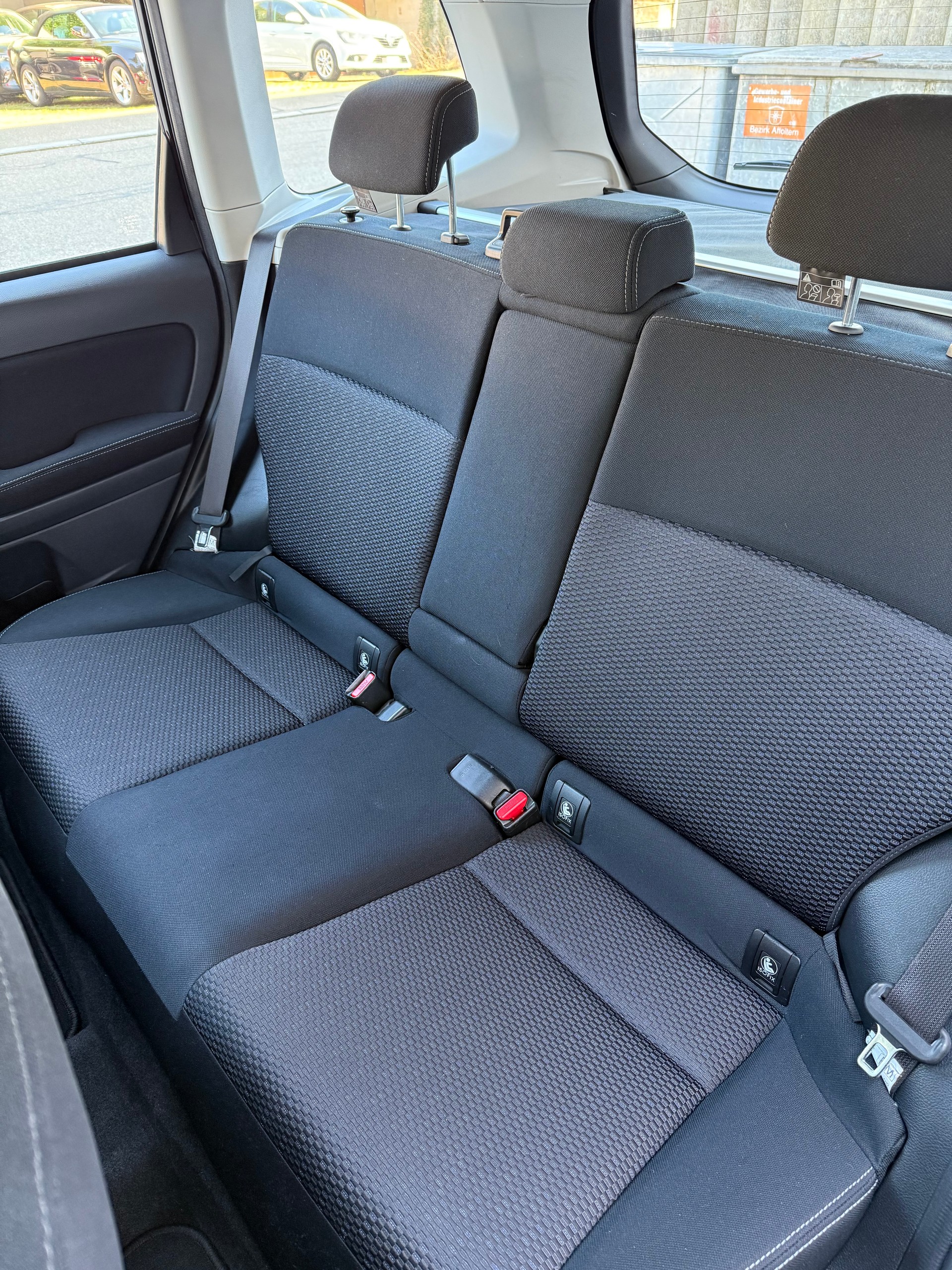 SUBARU Forester 2.0i Swiss Lineartronic-image-10