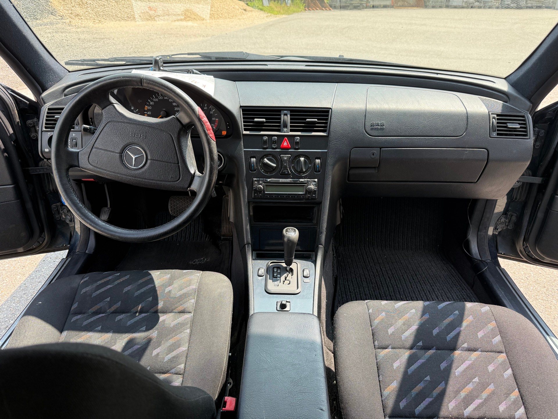 MERCEDES-BENZ C 200 Kompressor Esprit Selection-image-11