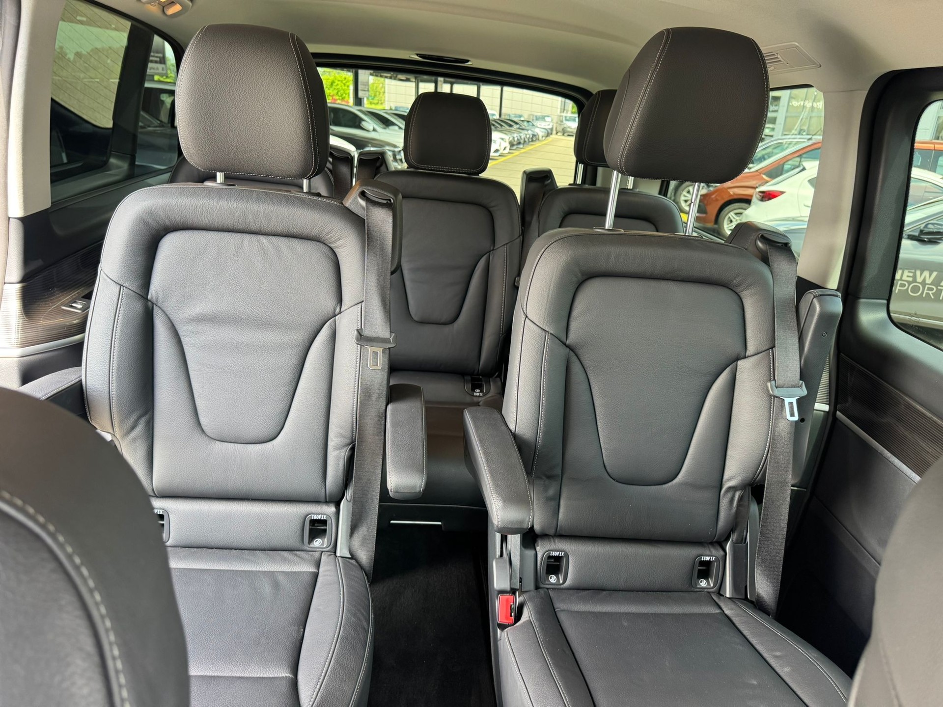 MERCEDES-BENZ V 250 d lang Avantgarde 4Matic G-Tronic-image-11
